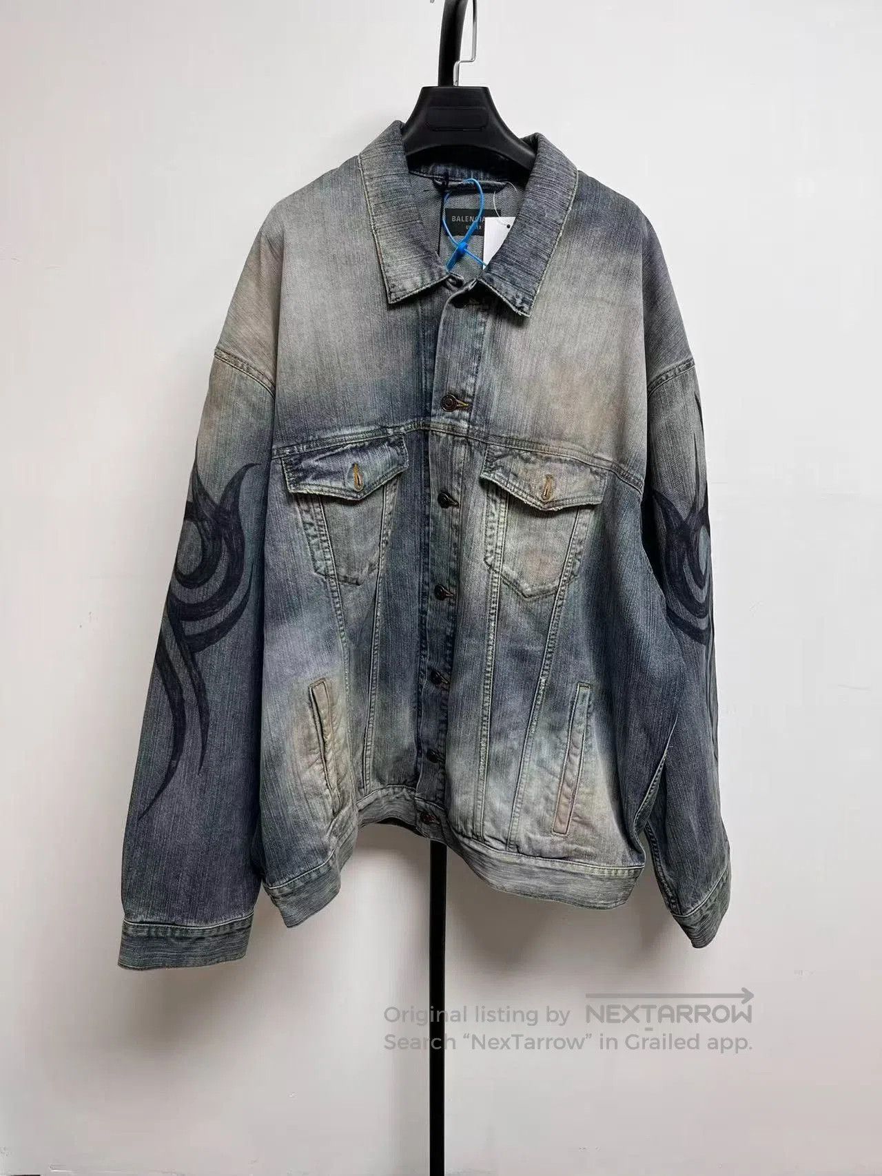 Balenciaga Balenciaga Men's Loose Print Denim Jacket. Size US M / EU 48-50 / 2 - 1 Thumbnail