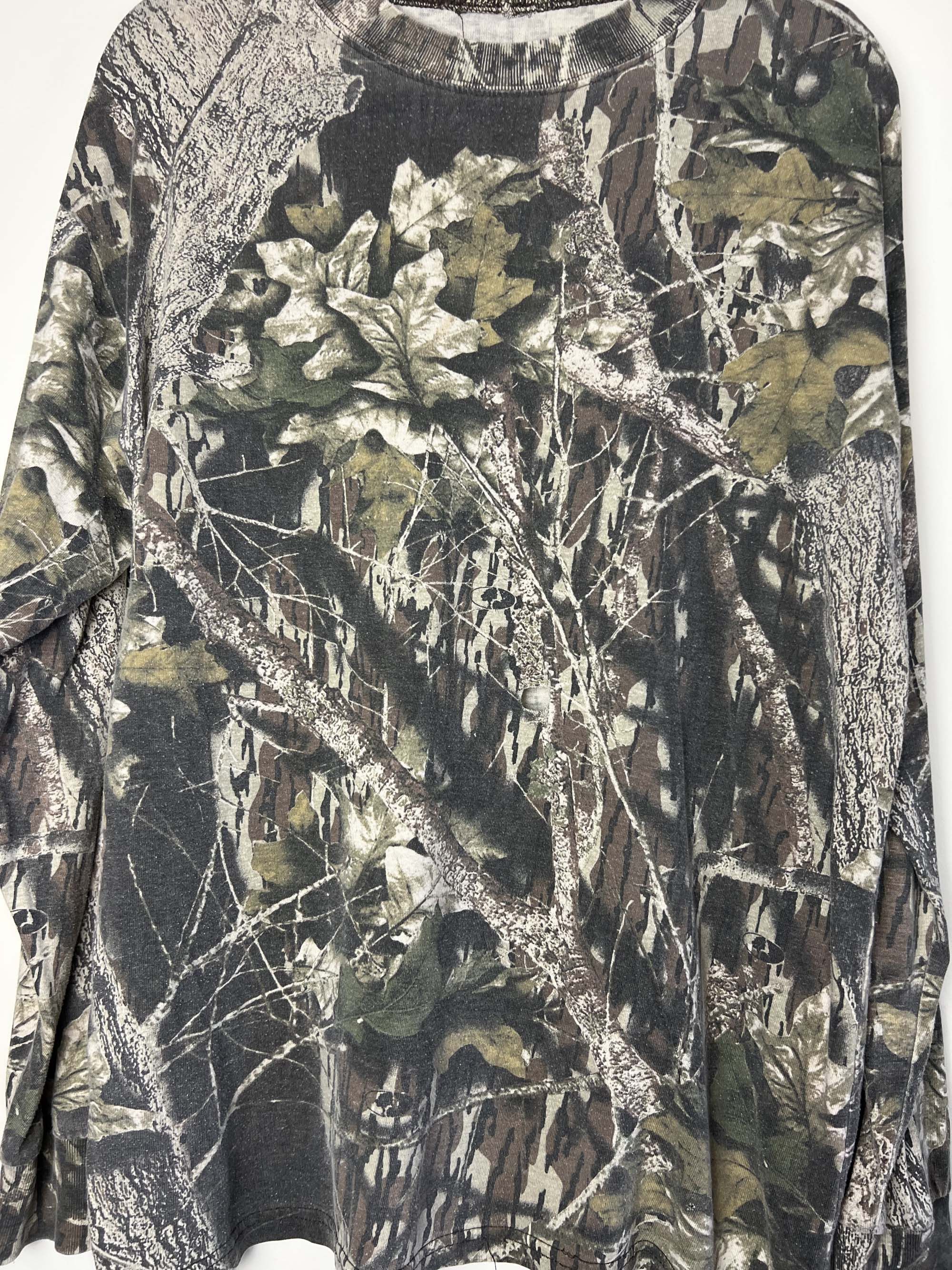 Vintage Vintage 1990's Camouflage Print Long Sleeve Undershirt Size US L / EU 52-54 / 3 - 3 Thumbnail