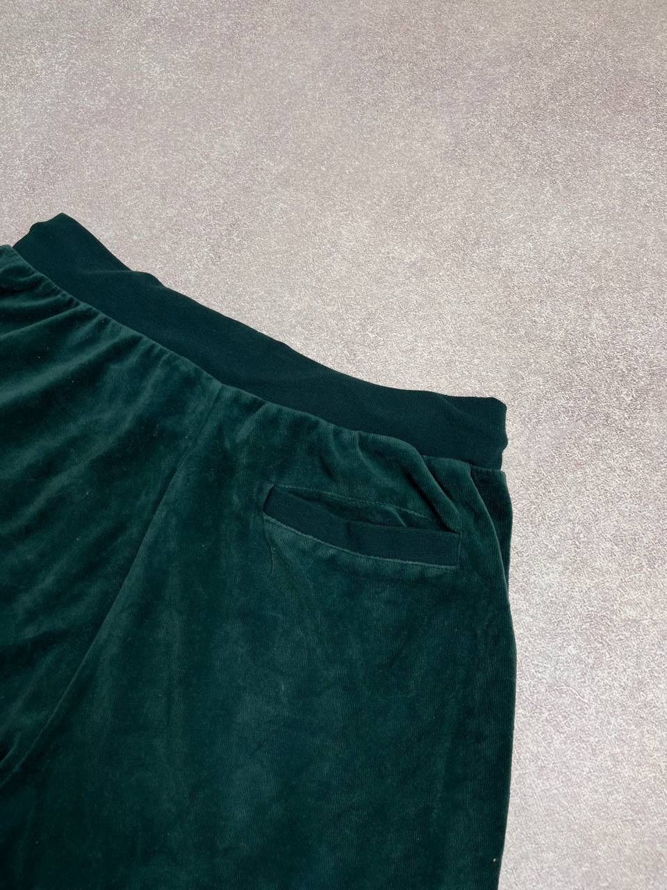 Diesel × Vintage Vintage Diesel Loungewear Green Velour Shorts Y2K M Size US 32 / EU 48 - 4 Thumbnail