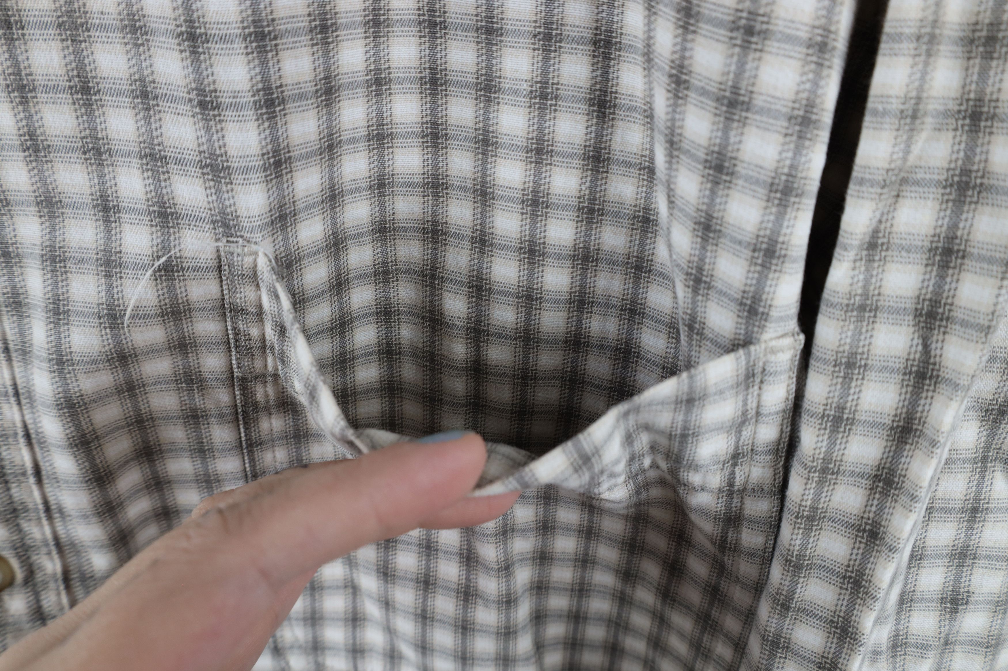 Eddie Bauer × Vintage Vintage 90s Eddie Bauer Collared Button Down Shirt Plaid Size US XL / EU 56 / 4 - 4 Thumbnail