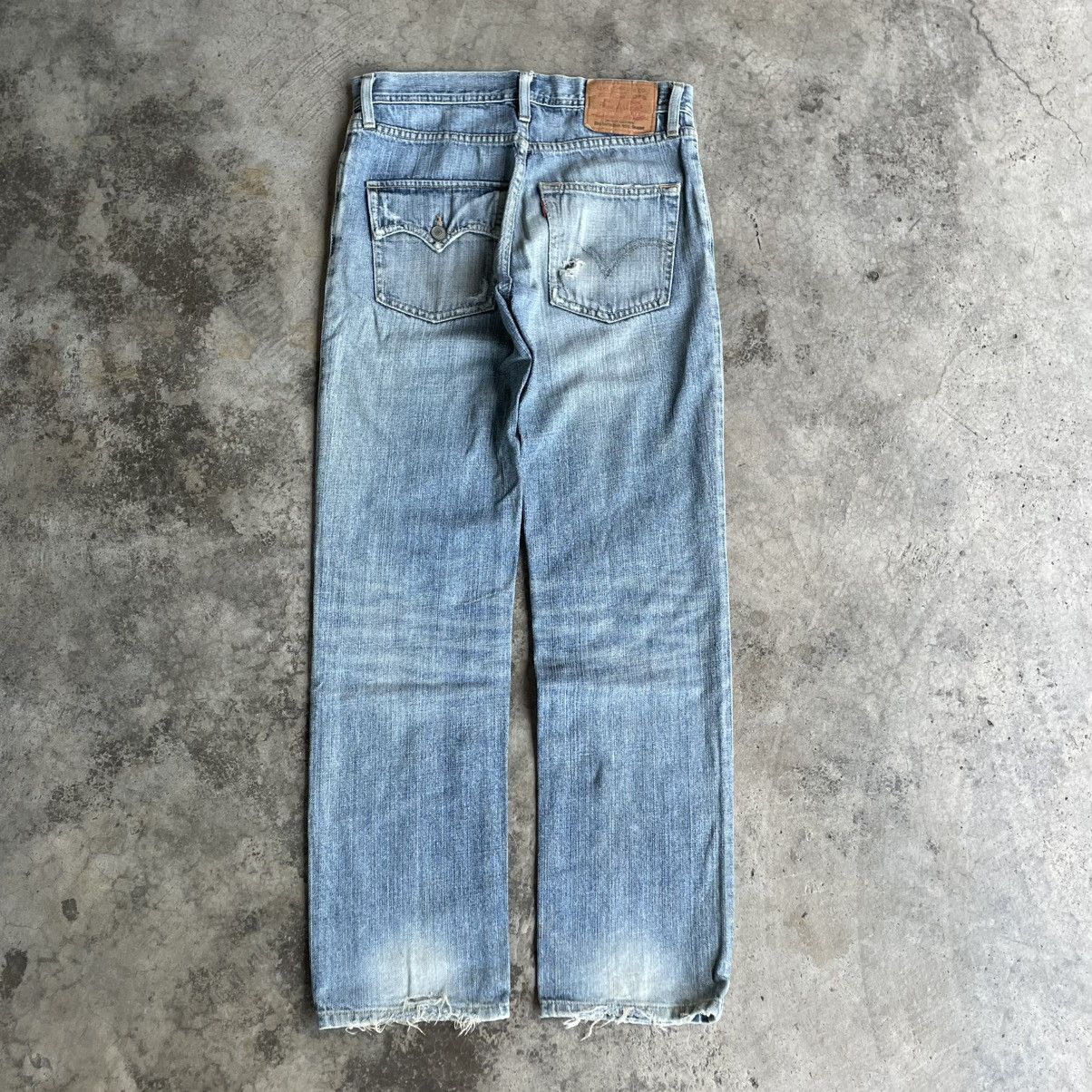 Levi's Vintage Clothing 🔥Vintage Levis Stoned Washed Ripped Distress Denim Jeans Size US 31 - 4 Thumbnail