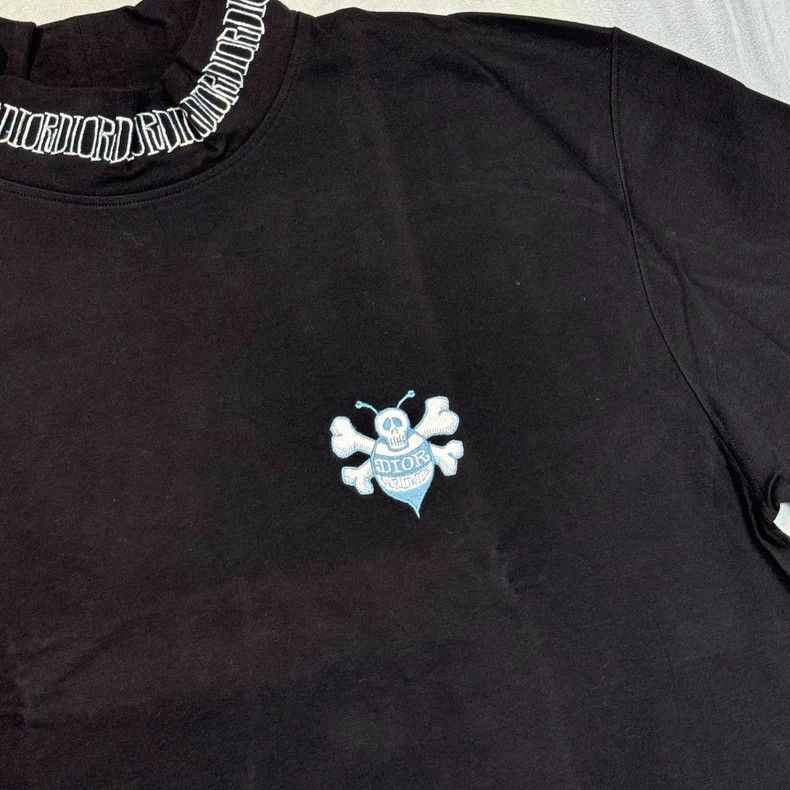 Dior Dior Co-branded black high-neck bee embroidered short slee Size US M / EU 48-50 / 2 - 4 Thumbnail