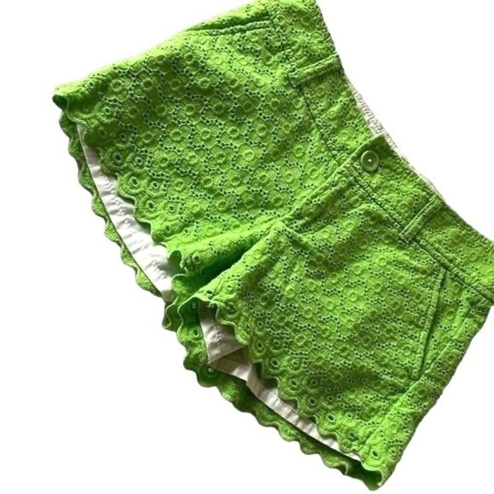 Lilly Pulitzer Lilly Pulitzer Womens Eyelet Green Cotton Shorts Size 00 Size 24" / US 00 / IT 34 - 1 Thumbnail