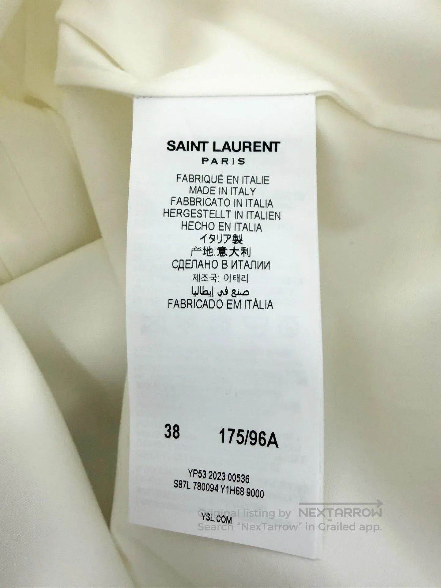 Saint Laurent Paris Saint Laurent White Pleated Dress Shirt. Size US M / EU 48-50 / 2 - 6 Thumbnail