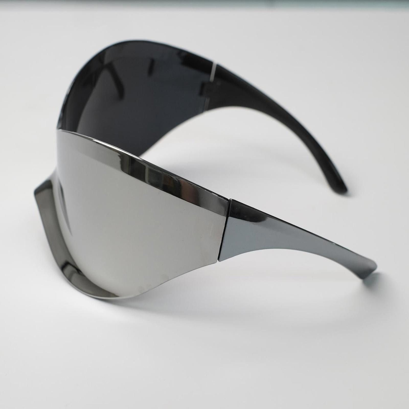 Japanese Brand Avant Garde Futuristic Oversized Sliver Sunglasses Unisex Size ONE SIZE - 6 Thumbnail