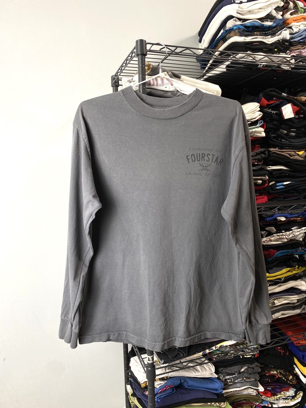Fourstar Vintage Fourstar Skateboard Co Longsleeve Shortys Size US M / EU 48-50 / 2 - 2 Thumbnail