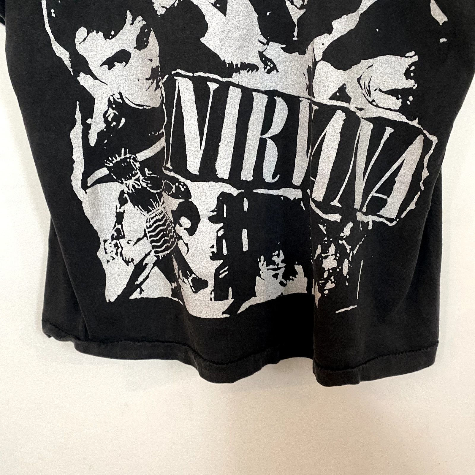 Vintage Vintage Nirvana Rare Mexican Bootleg Band Tee In Utero 90s Size US L / EU 52-54 / 3 - 9 Thumbnail