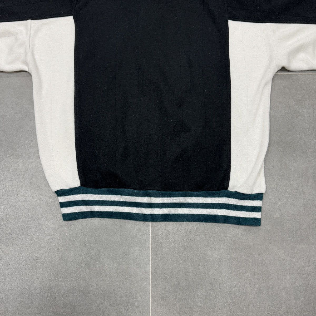 Christian Dior Monsieur × Vintage Vintage Christian Dior Monsieur Track Jacket Size M Size US M / EU 48-50 / 2 - 21 Thumbnail