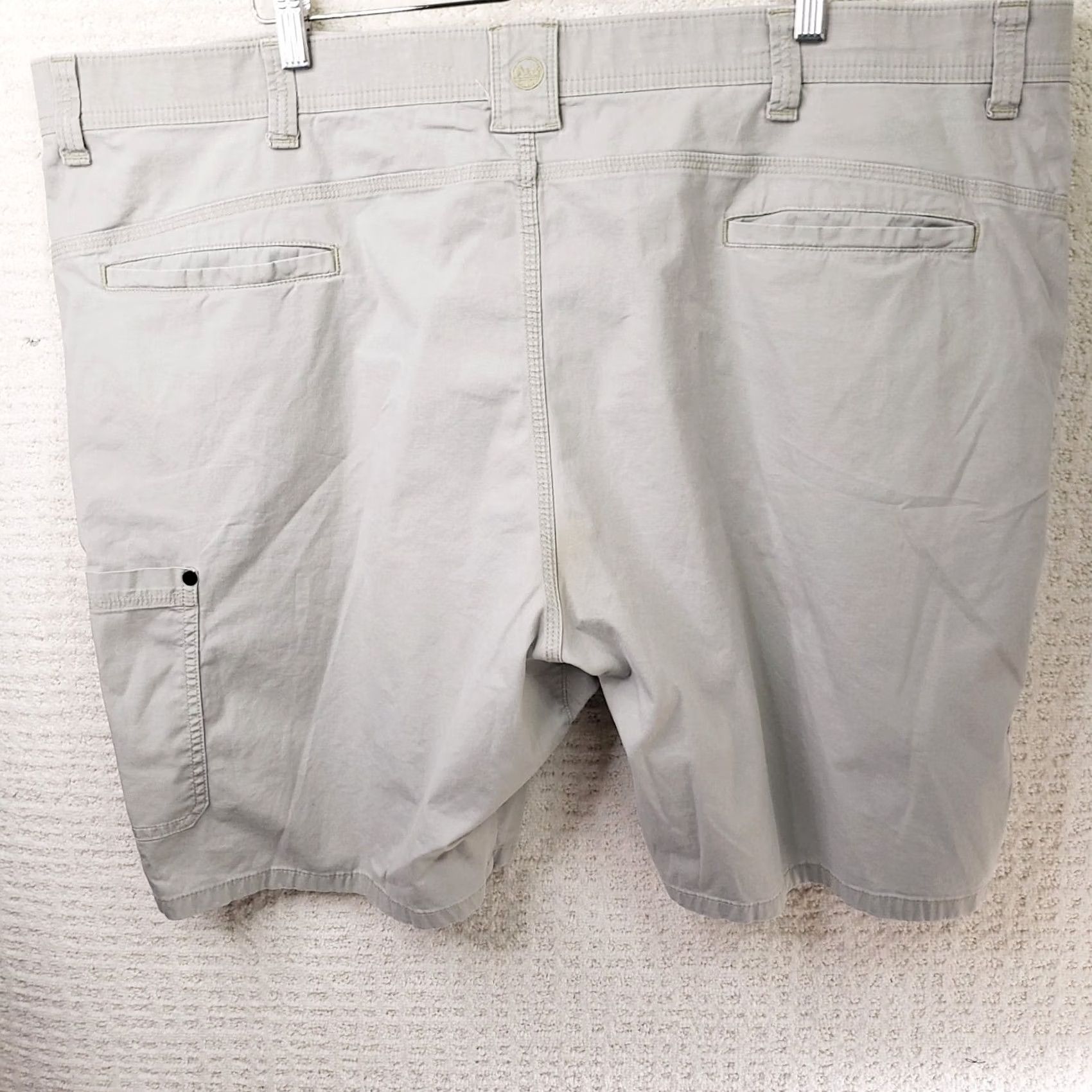 Wrangler Wrangler Outdoor Chino Hiking Shorts Beige 9” Inseam Regular 48 Mens Cotton Nylon Stretch Pockets Logo Zip Front Travel Size US 40 / EU 56 - 5 Thumbnail