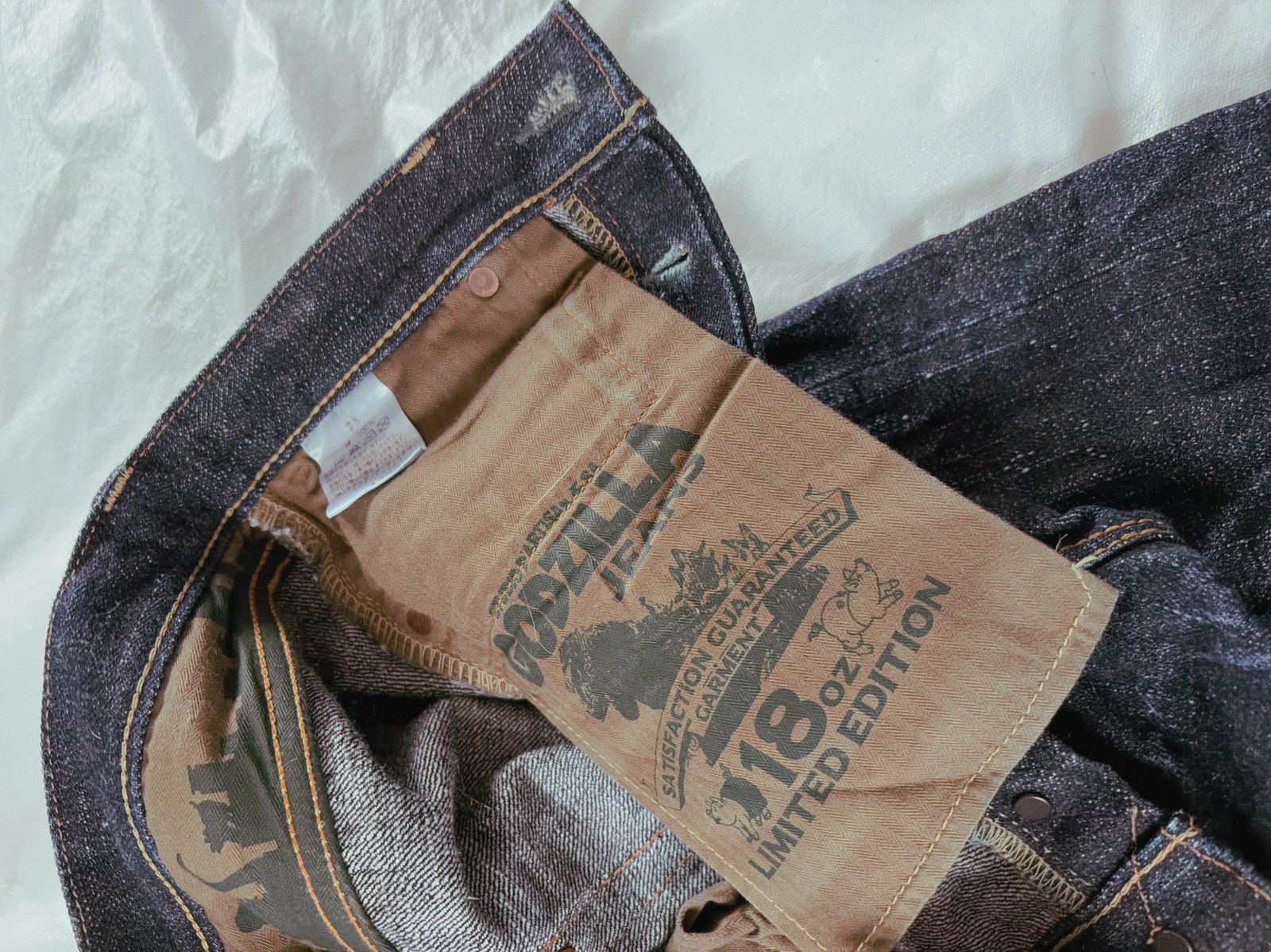 Studio D'Artisan Studio D’Artisan 18oz Godzilla Jeans Sz 28 Size US 28 / EU 44 - 7 Thumbnail