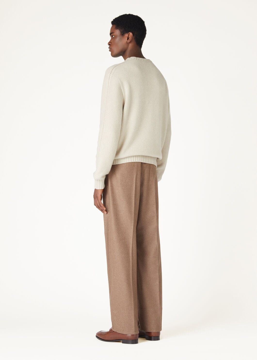 Loro Piana o1w1db10725 FAO5746 Cervatto Crewneck Sweater in Beige Size US L / EU 52-54 / 3 - 5 Thumbnail