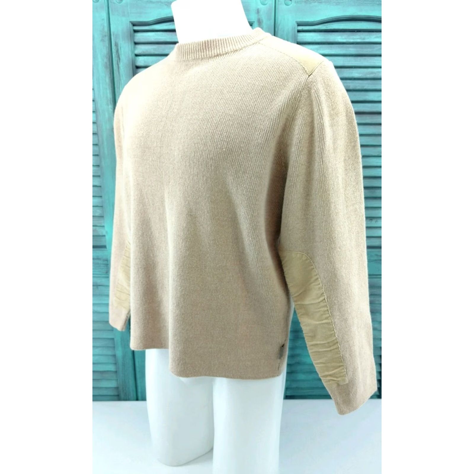 Vintage Woolrich Mens Sweater Khaki Size L Crewneck Cotton Blend Woolrich Mens Khaki Sweater L Large Crewneck Cotton Blend Size US L / EU 52-54 / 3 - 2 Thumbnail