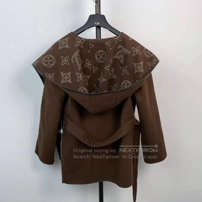 Louis Vuitton Louis Vuitton New presbyopic reversible bathrobe coat Size XXS / US 00 / IT 34 - 2 Thumbnail