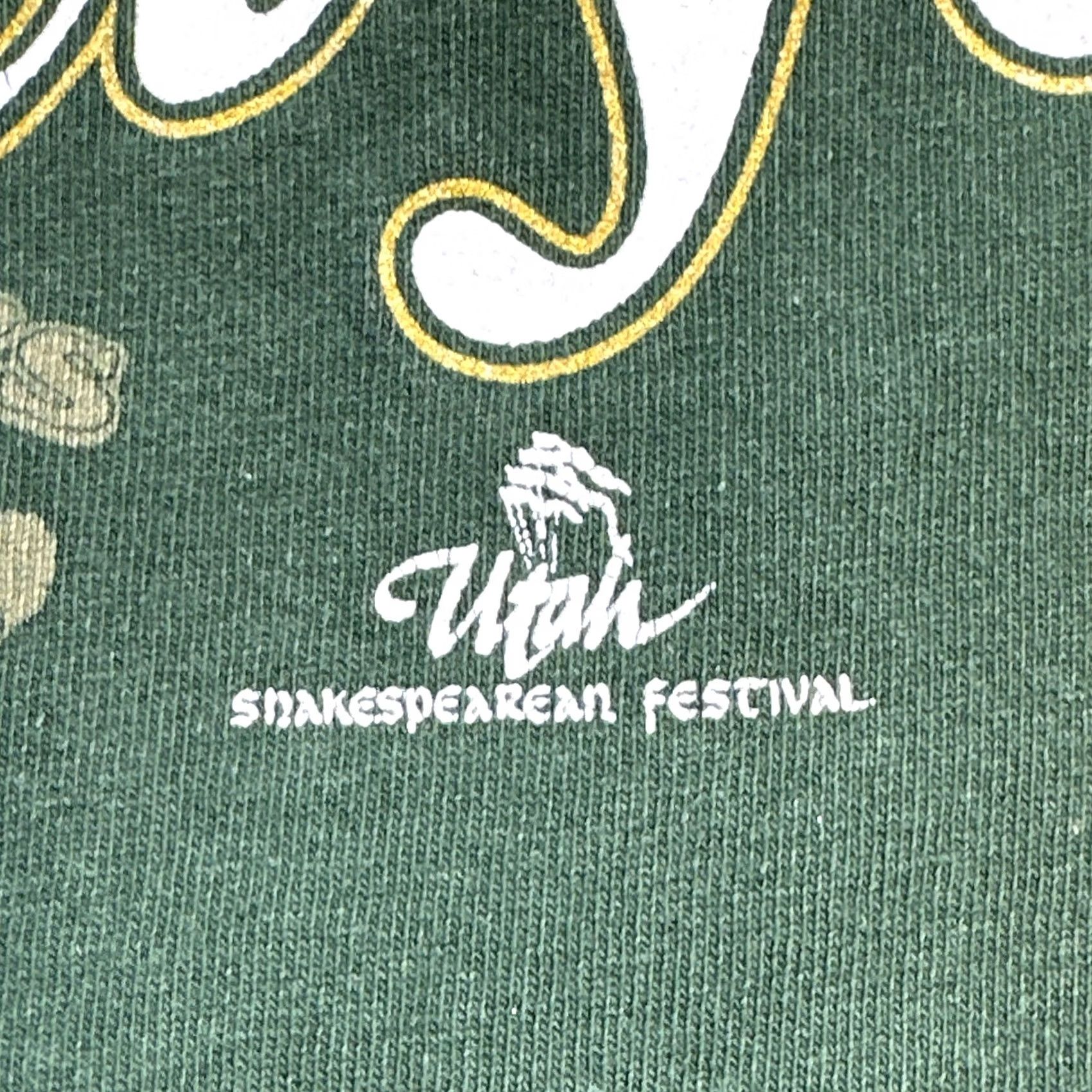 Soffe VINTAGE Soffe T-Shirt Men 2XL UTAH Shakespearean Festival LET'S PLAY 90s Y2K Shakespeare Green Graphic Print Slim Crew Neck Short Sleeve Shirt Size US XXL / EU 58 / 5 - 6 Thumbnail
