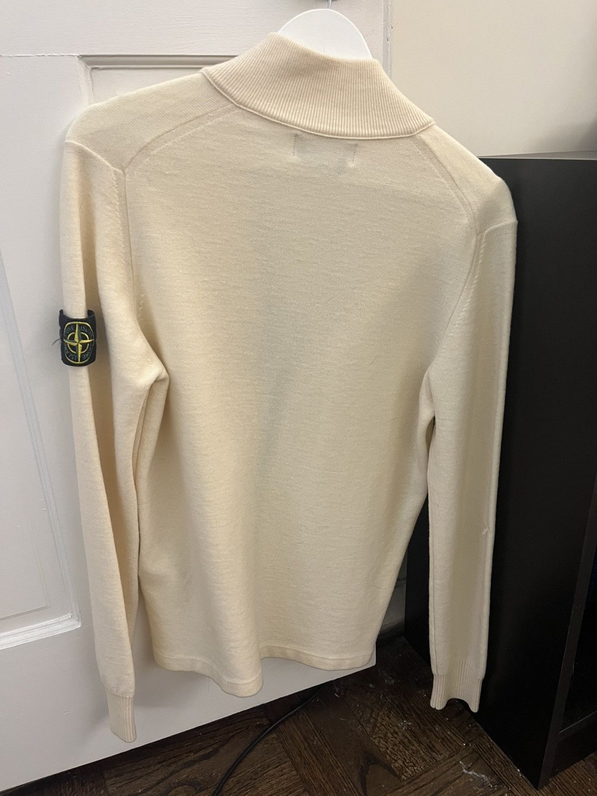 Stone Island Stone Island Sweater Cream Size Small Size US S / EU 44-46 / 1 - 2 Thumbnail