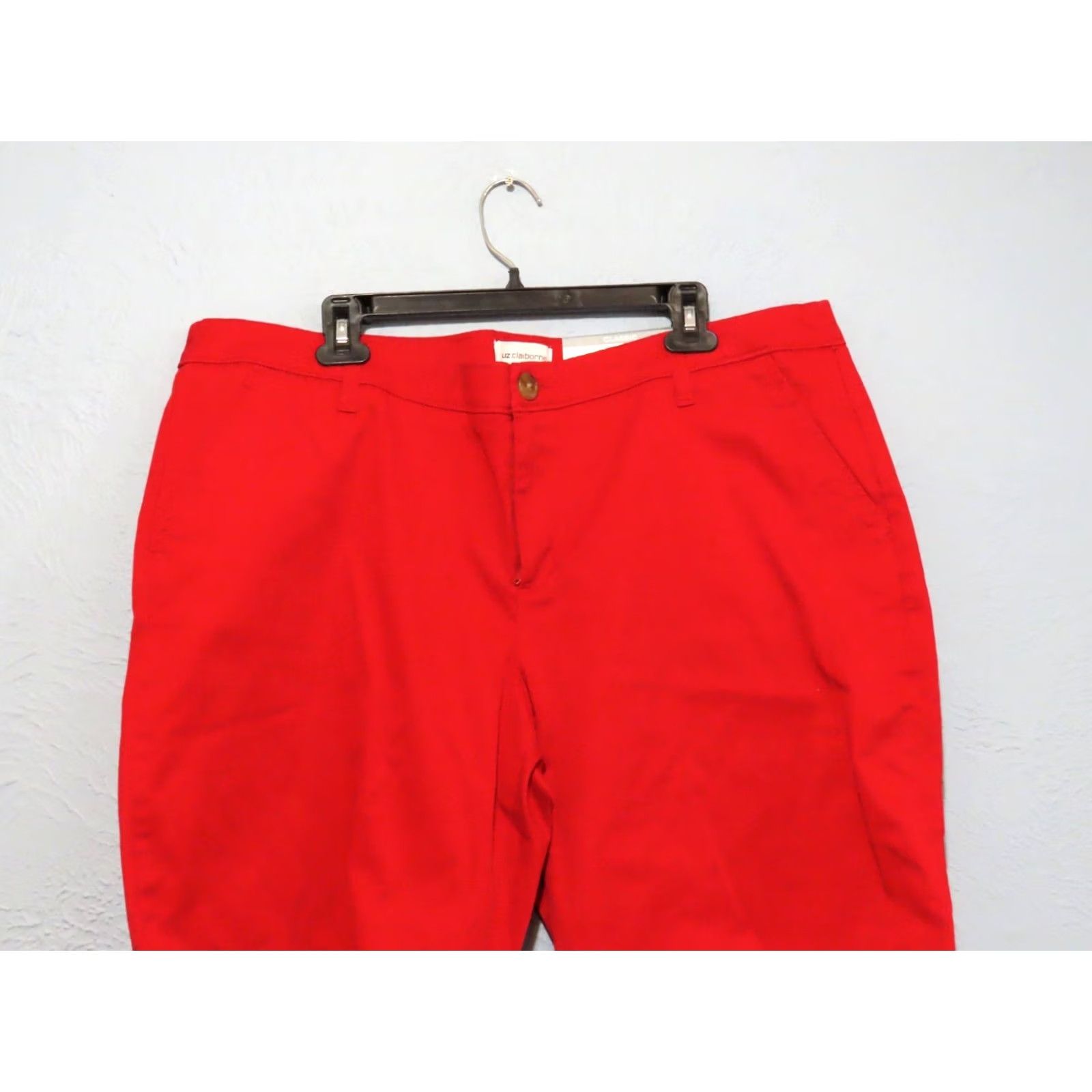 Liz Claiborne Liz Claiborne Bermuda Shorts Red Women's Size 18 NWT Casual Classic 18 Ladies Shorts Size 36" / US 14 / IT 50 - 3 Thumbnail
