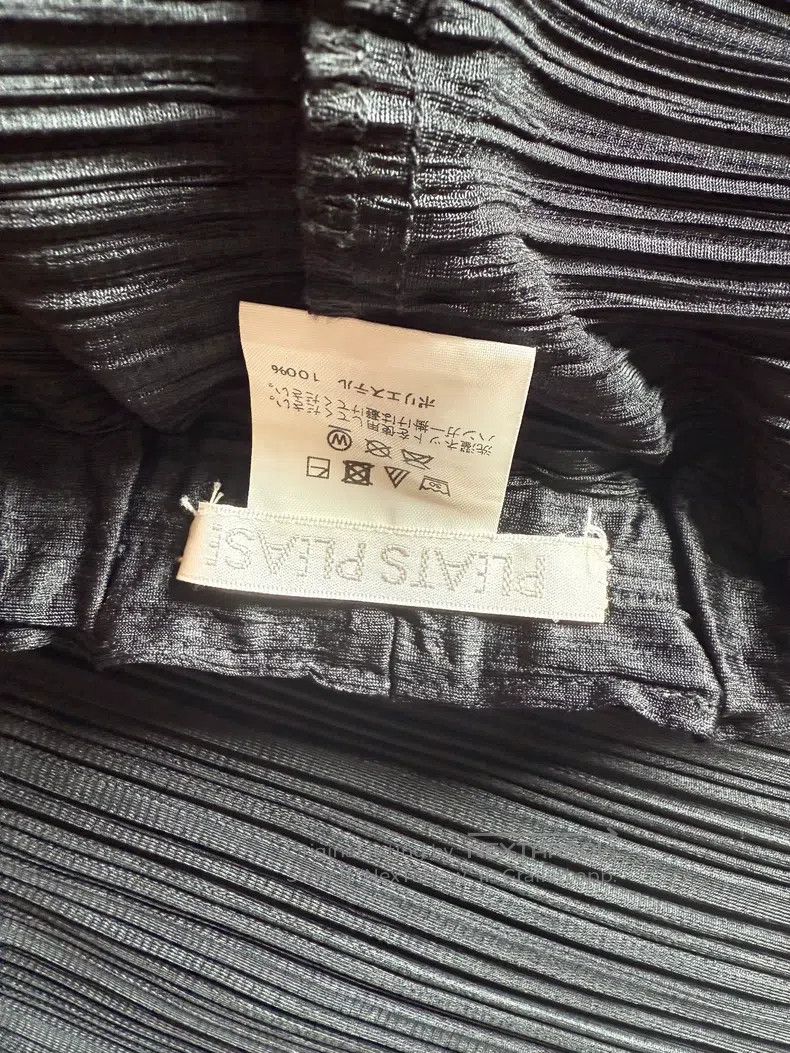 Issey Miyake Issey Miyake size:5 Black Striped Pleated Pants Size 31" - 3 Thumbnail