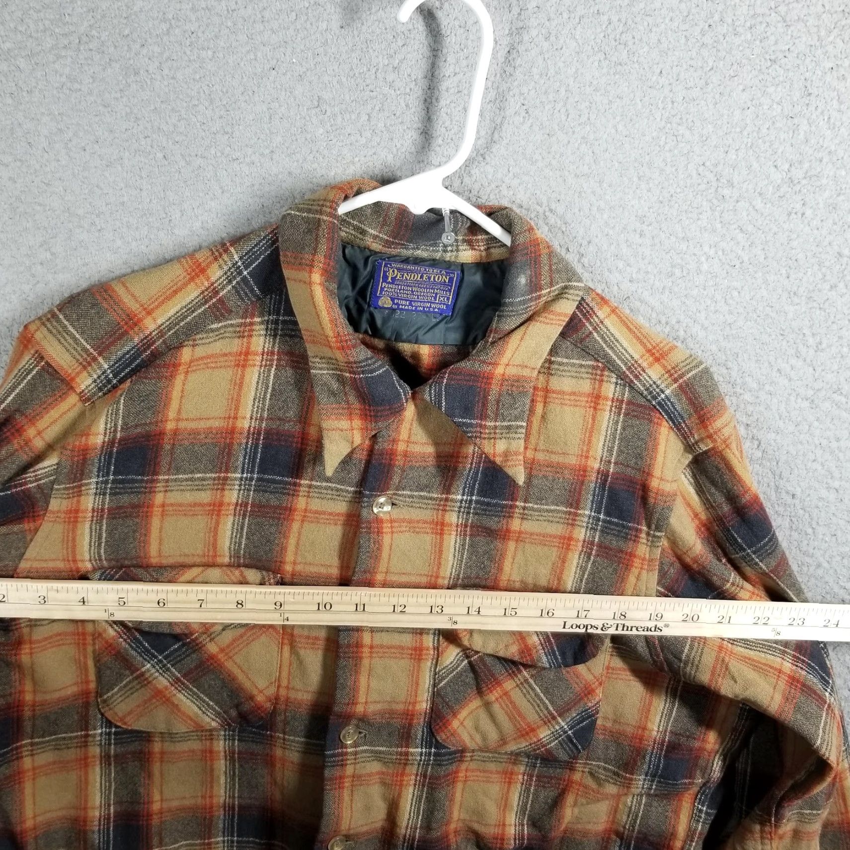 Pendleton VINTAGE Pendleton Shirt Mens XL Beige Plaid Wool Flannel Lined Board USA Size US XL / EU 56 / 4 - 6 Thumbnail