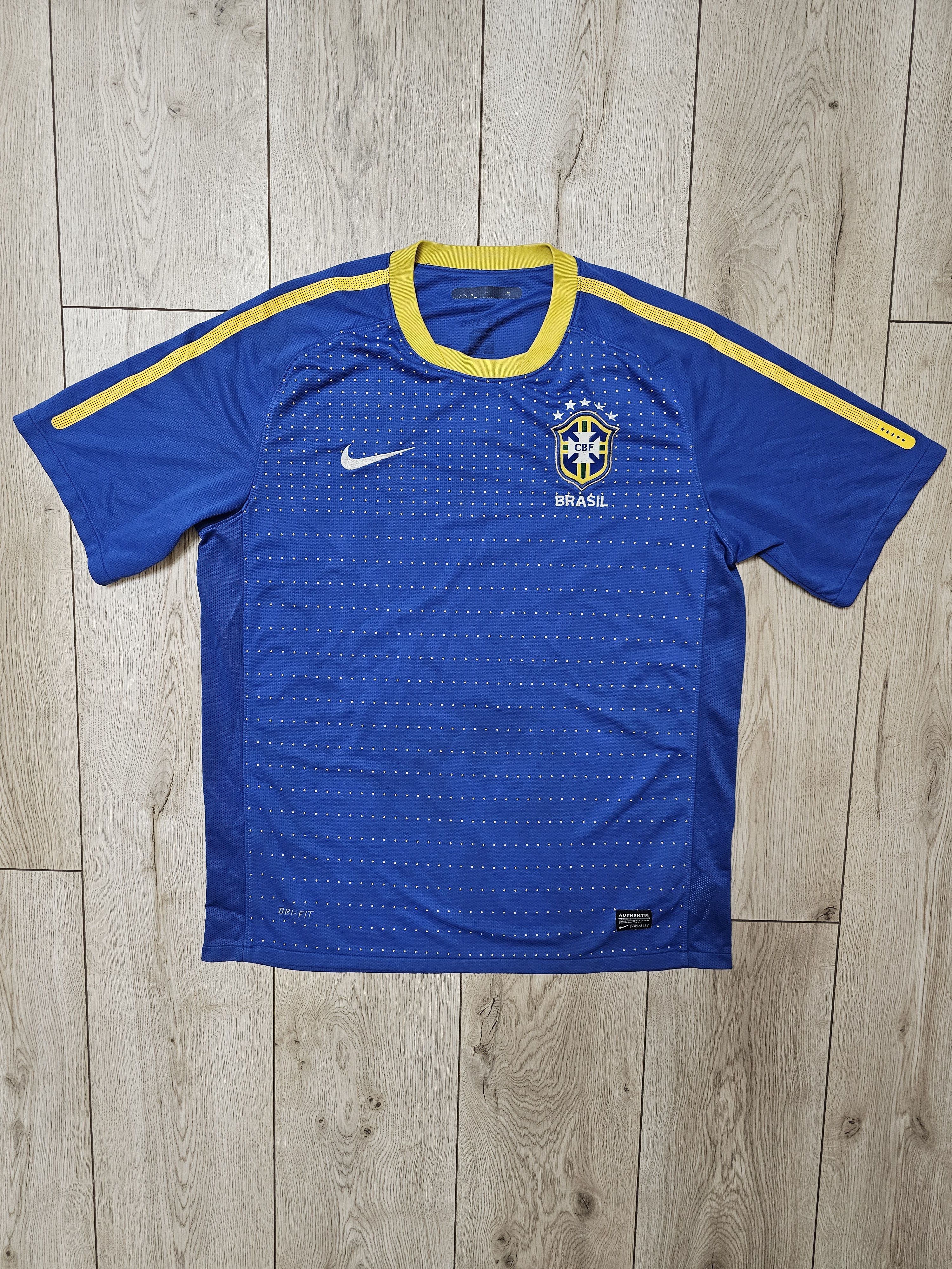Nike BRAZIL 2010 2011 AWAY FOOTBALL SHIRT SOCCER JERSEY Size US L / EU 52-54 / 3 - 1 Thumbnail