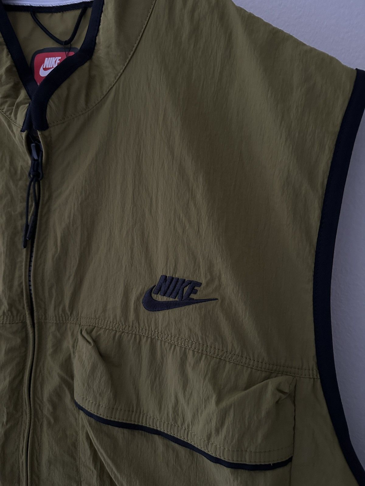 Nike Nike UPF 40+ Sleeveless Vest Large Size US L / EU 52-54 / 3 - 2 Thumbnail