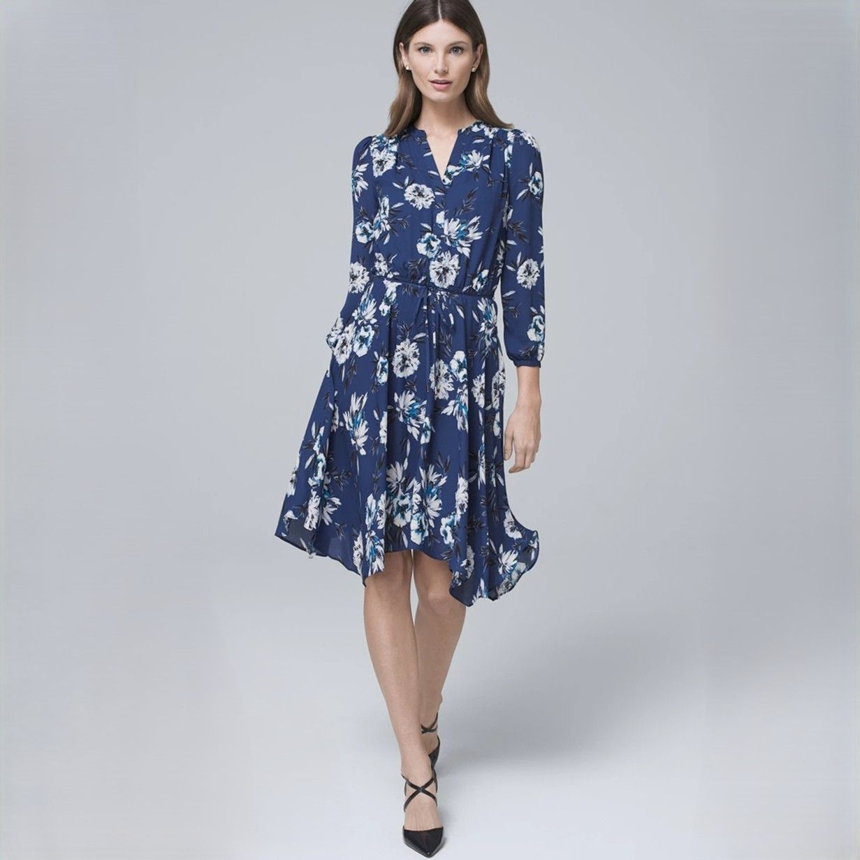 White House Black Market Floral Print Soft Blouson Dress in size US 8 Size M / US 6-8 / IT 42-44 - 5 Thumbnail