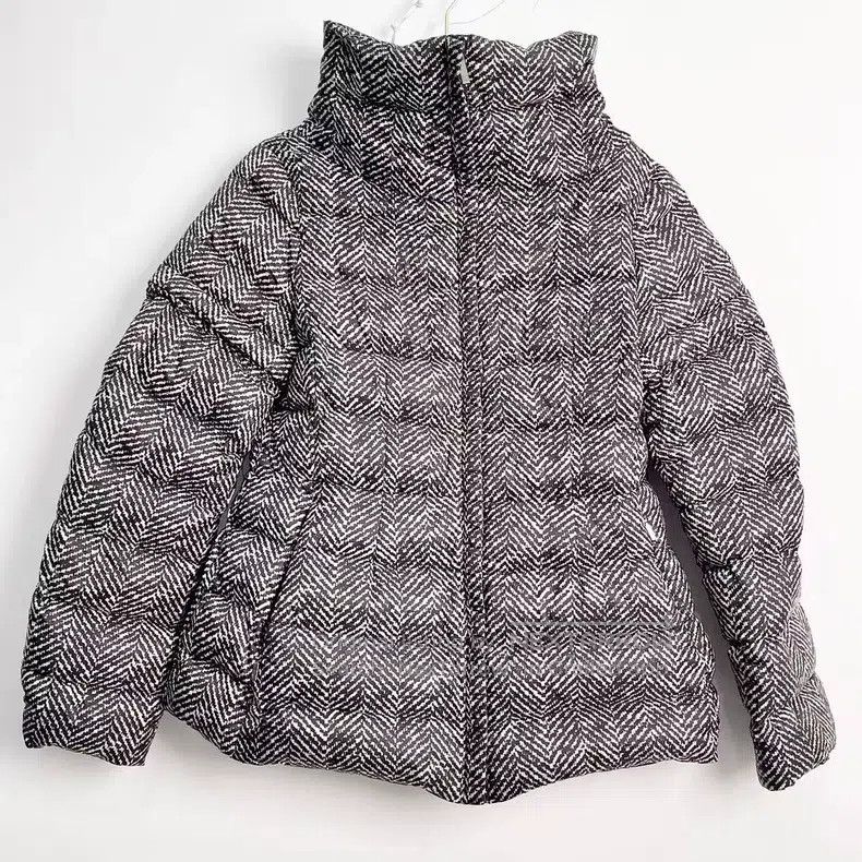 Max Mara Black and White Texture Puffer Jacket