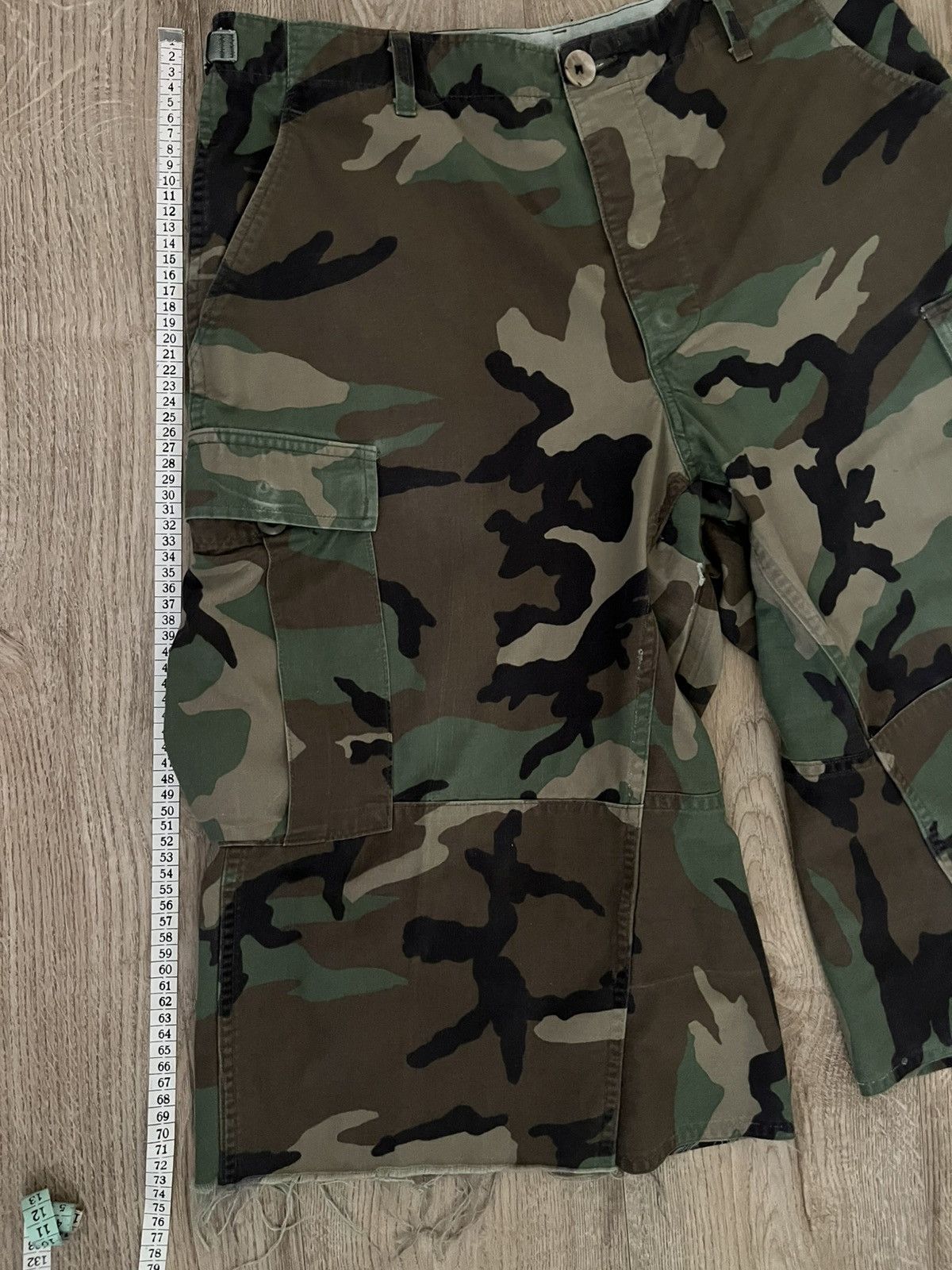 Vintage NBHD Camo shorts Size US 35 - 2 Thumbnail