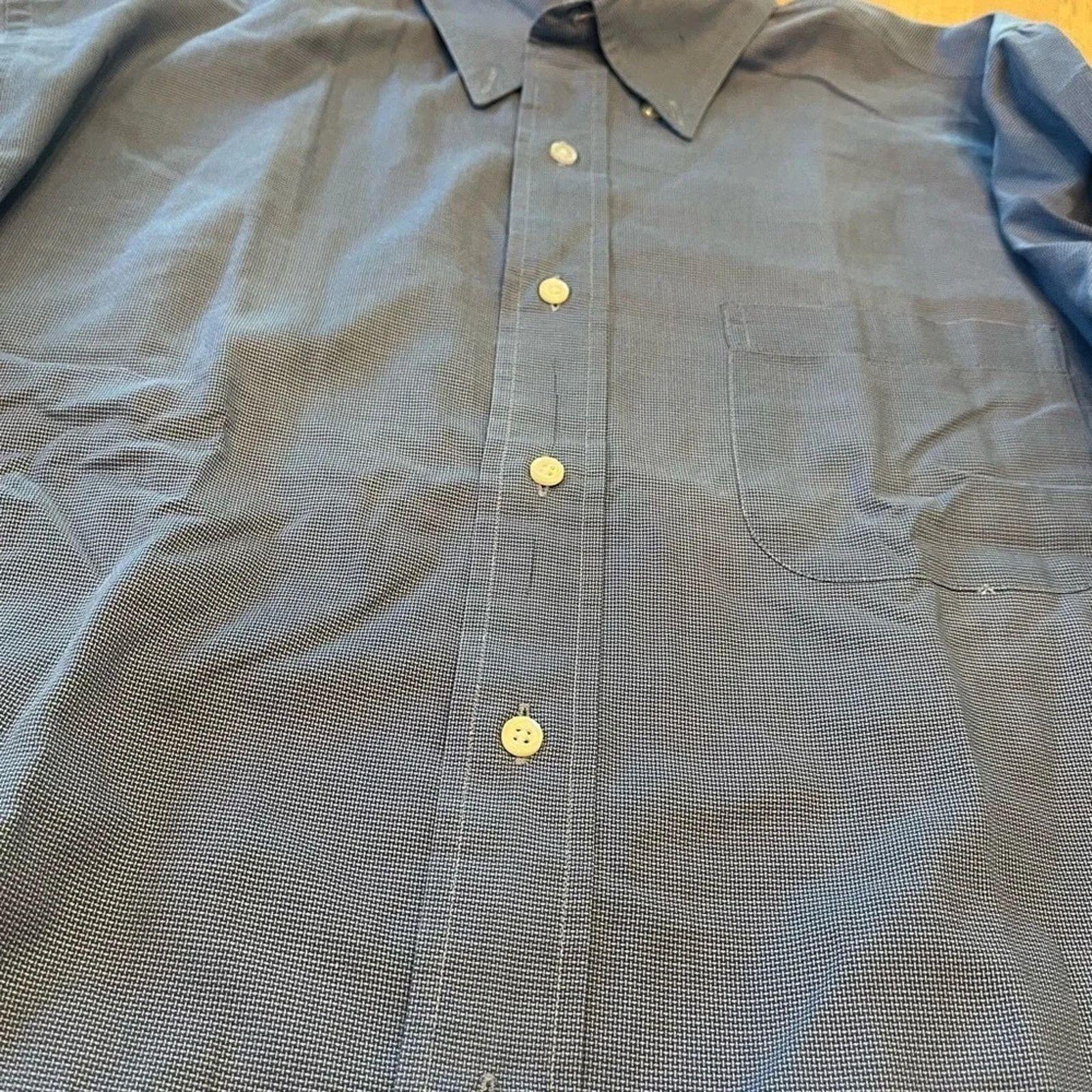 Brooks Brothers Brooks Brothers blue dress shirt, 17 1/2 - 5 Size US L / EU 52-54 / 3 - 2 Thumbnail