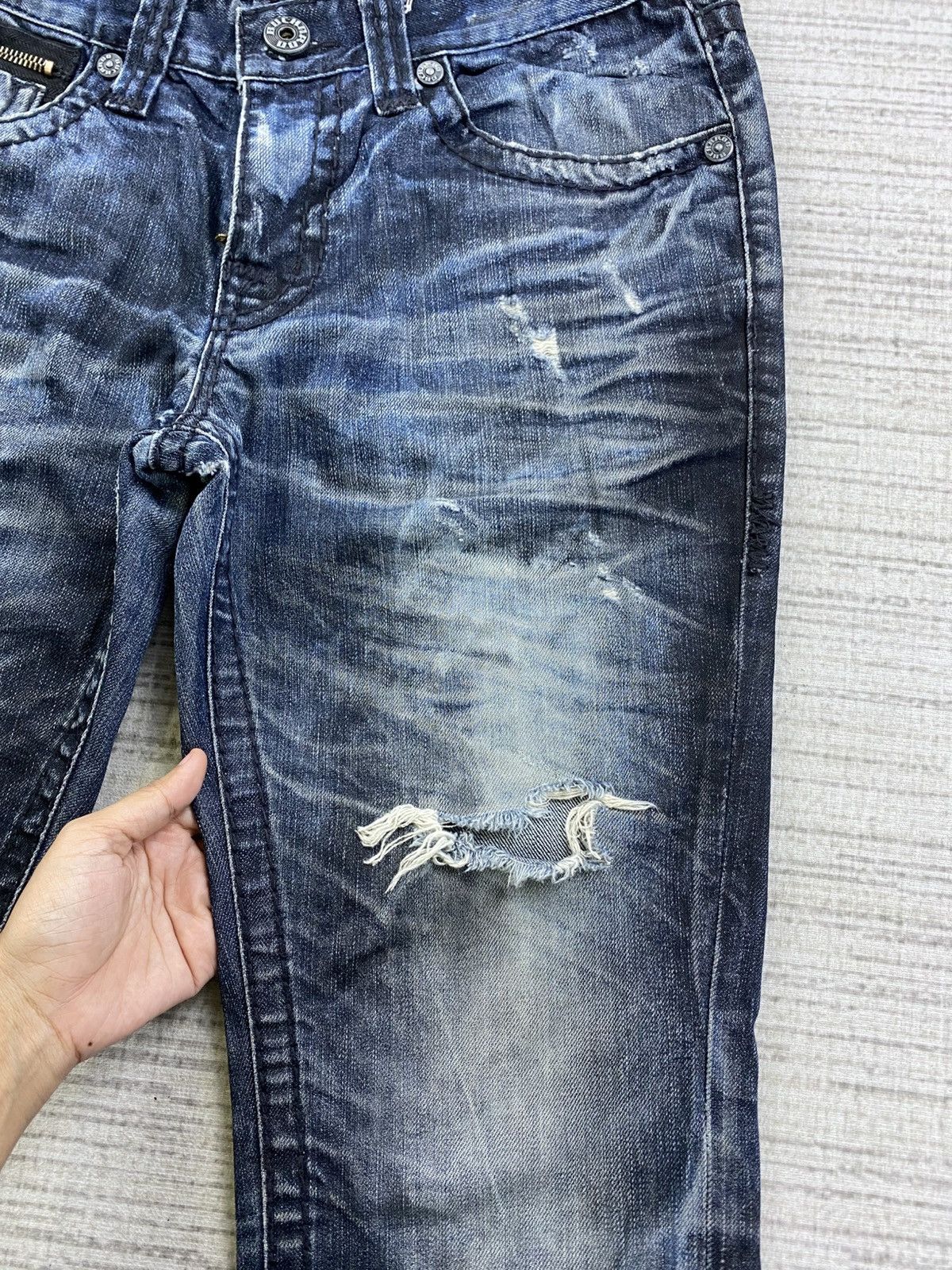 If Six Was Nine 🔥Buckaroo Jeans Distressed Rare Denim Pants Size US 32 / EU 48 - 9 Thumbnail