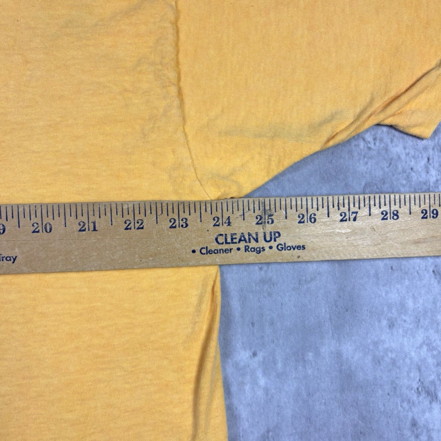 Anvil VINTAGE Seacrets Bar Promo T Shirt Yellow Dyed Single Stitch Adult XL 1990s Art Crew Neck Short Sleeve Cotton Anvil Men Size US XL / EU 56 / 4 - 3 Thumbnail