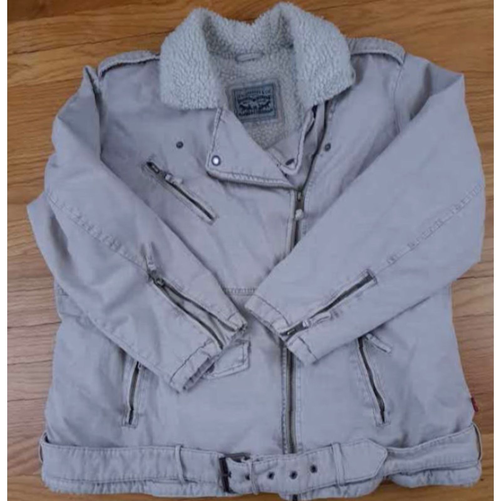 Levi's VINTAGE Levi's White Jeans Faux Fur Insulated Full Zip Bomber Jacket With Belt XL Men Regular Size Jacket Size US 36 / EU 52 - 3 Thumbnail