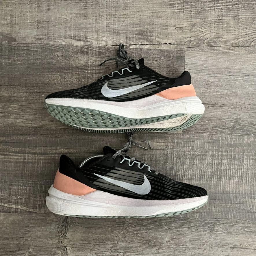 Nike NIKE • Air Winflo 9 "Black Light Madder Root" (11.5M) Size US 11.5 / EU 44-45 - 2 Thumbnail