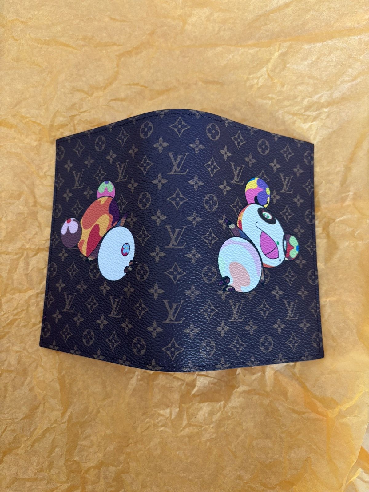 Louis Vuitton × Takashi Murakami Louis Vuitton Takashi Murakami Monogram panda passport cover Size ONE SIZE - 6 Thumbnail