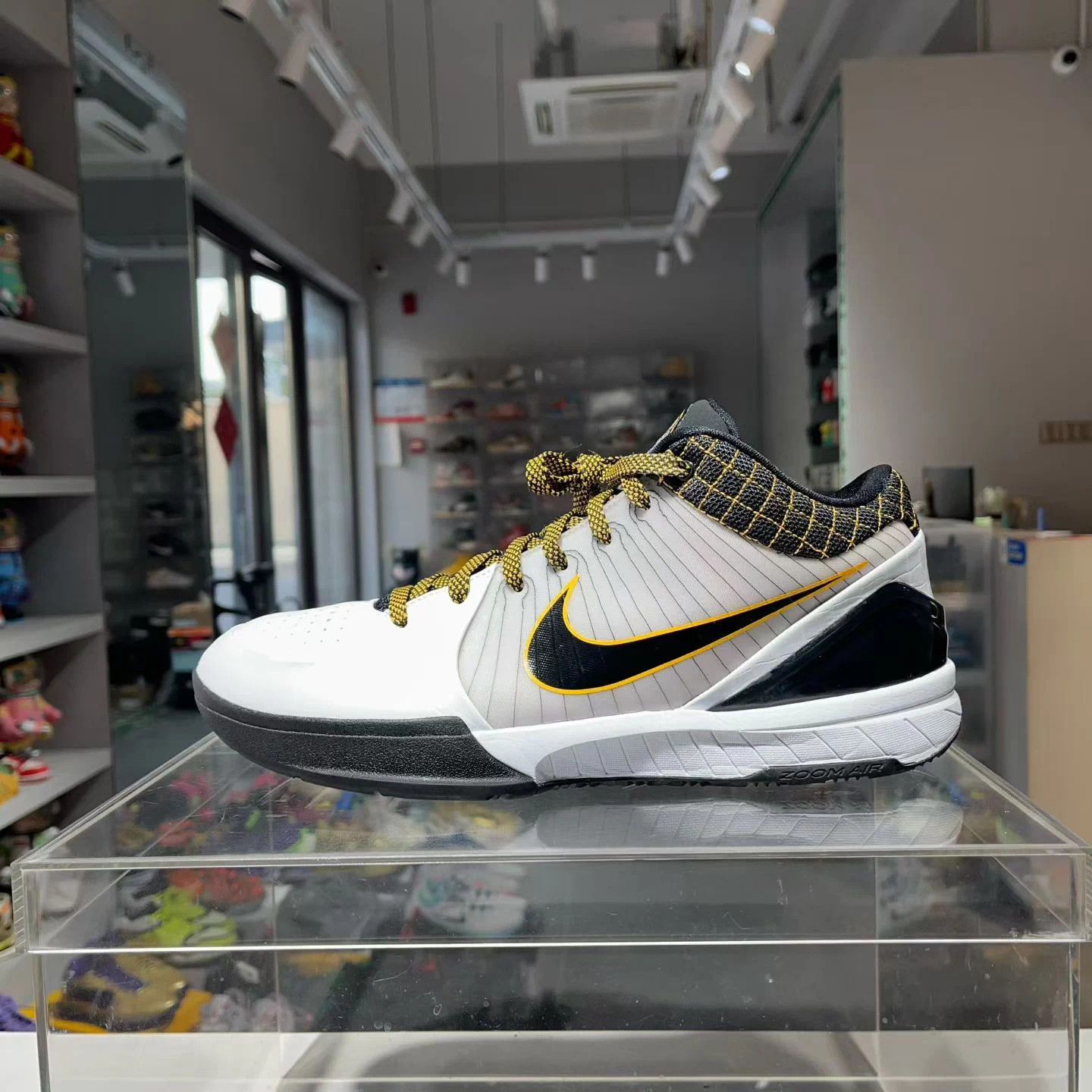 Other Nike Zoom Freak 4 "4 Seasons" Sz 11.5 (US) DS Size US 9 / EU 42 - 2 Thumbnail