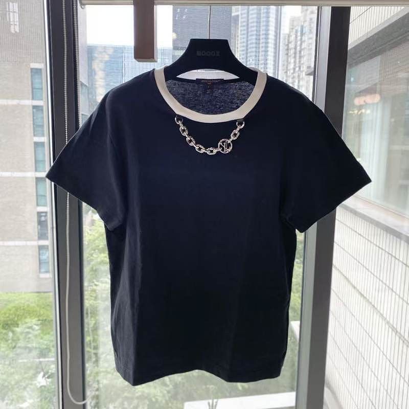 Louis Vuitton Louis Vuitton Chain Trim T-Shirt Size S Size S / US 4 / IT 40 - 1 Thumbnail
