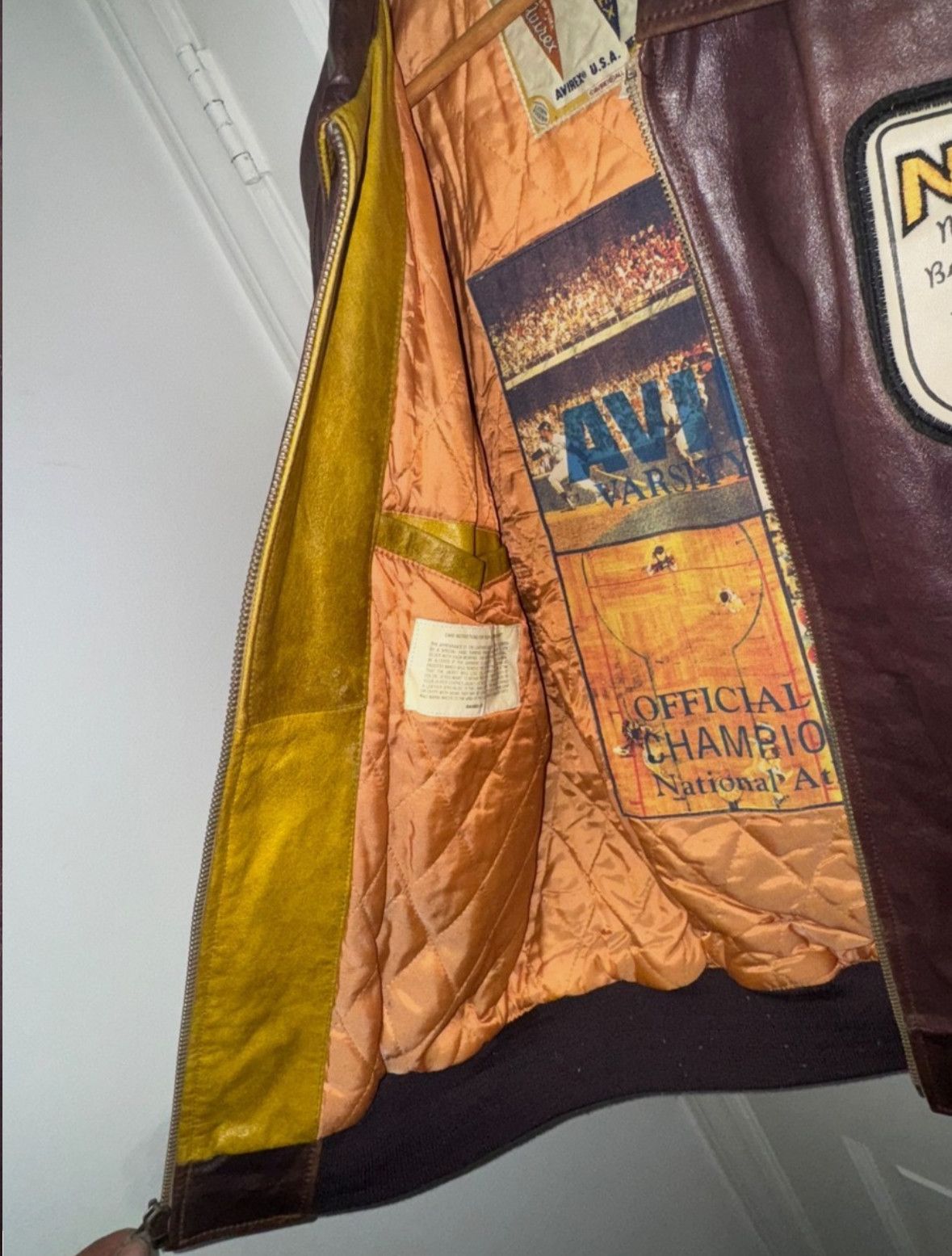 Avirex 90’s AVIREX PURPLE /BEIGE /GOLD FLYERS VARSITY JACKET SZ M Size US M / EU 48-50 / 2 - 7 Thumbnail