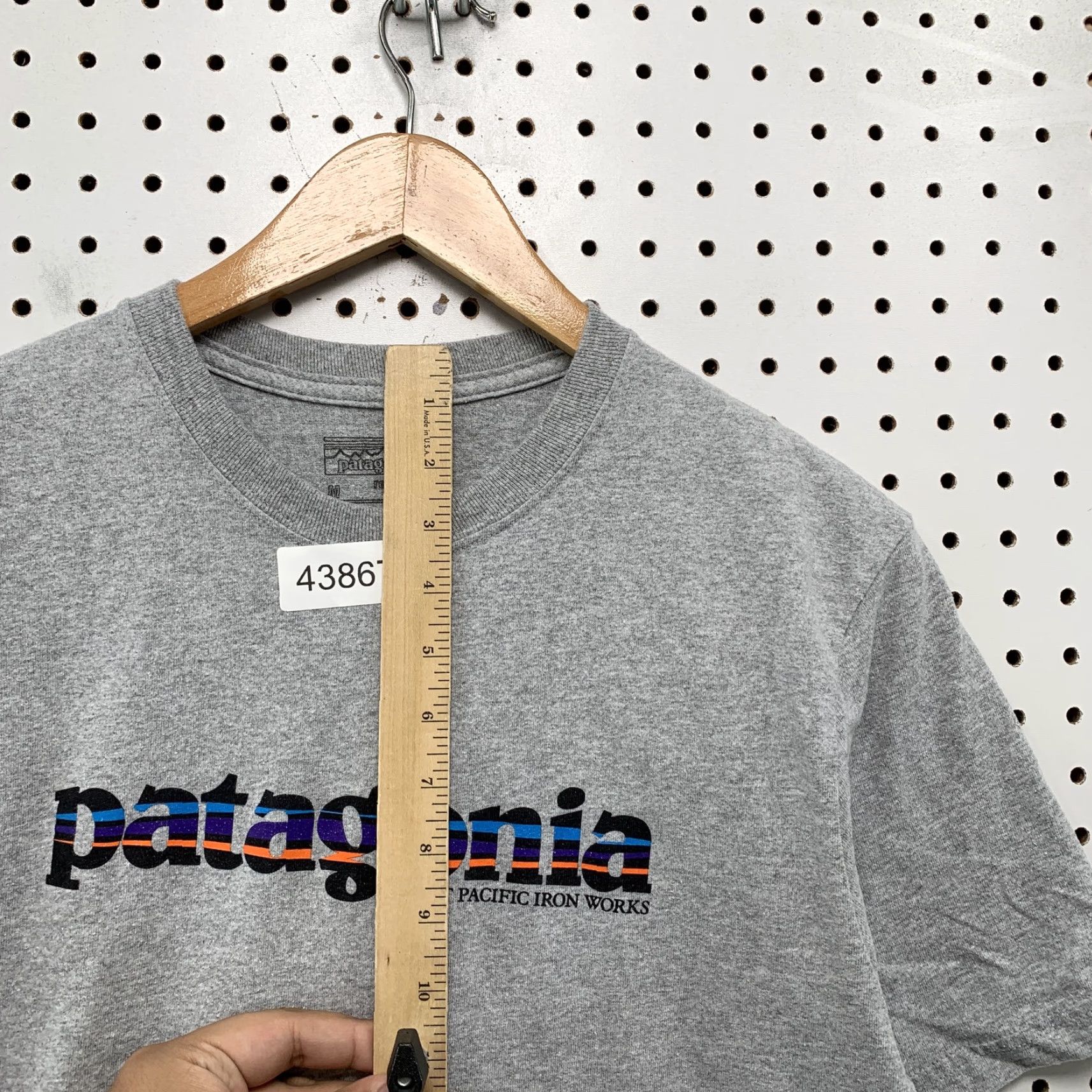 Patagonia Patagonia Shirt Mens M Gray Outdoor Great Pacific Iron Works Tee Size US M / EU 48-50 / 2 - 6 Thumbnail