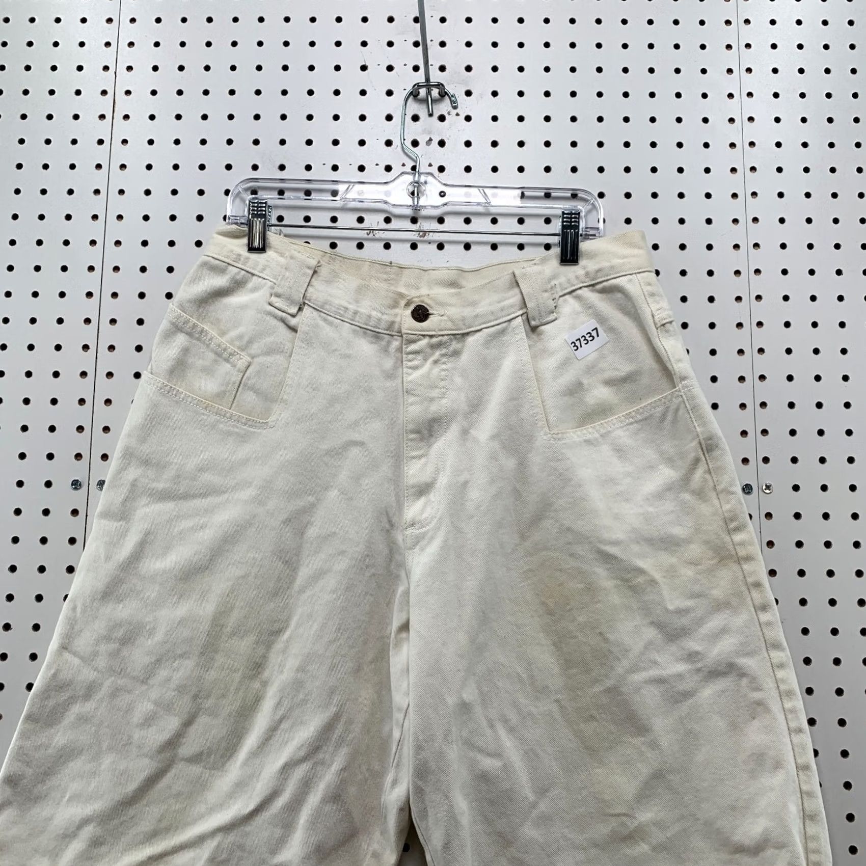 Vintage Vintage Menace Denim Beige Shorts Mens 30X13.5 Embroidered Skateboard USA Jnco Size US 30 / EU 46 - 2 Thumbnail