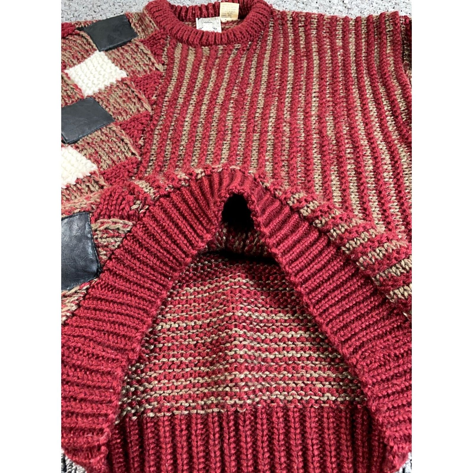 Vintage VINTAGE 80s Leather Trim Heavyweight Knit Sweater Men's Large Red Crewneck Pullover Striped Casual Essentials Mens Size US L / EU 52-54 / 3 - 4 Thumbnail