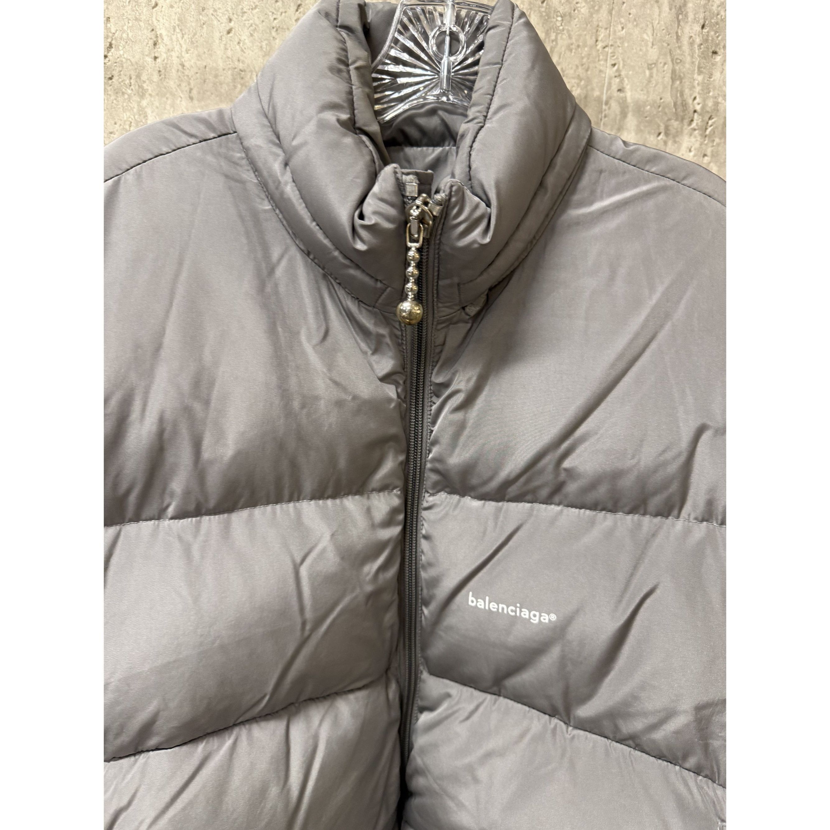 Balenciaga Balenciaga Gray Puffer Jacket With Chain Zipper Pull Polyest Size XL / US 12-14 / IT 48-50 - 5 Thumbnail