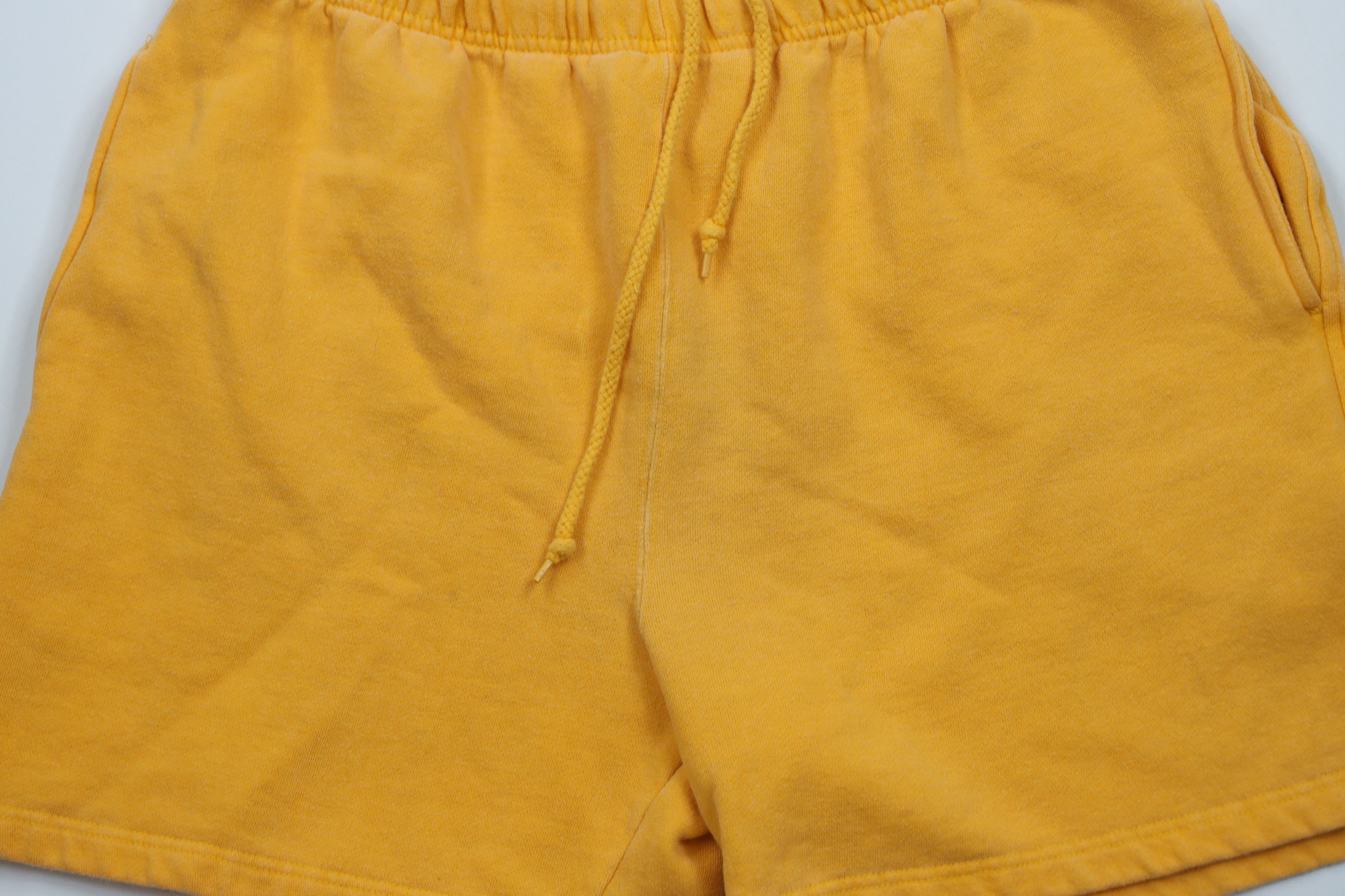 Vintage Vintage 90s Streetwear Above Knee Sweatpants Shorts USA Size US 34 / EU 50 - 3 Thumbnail