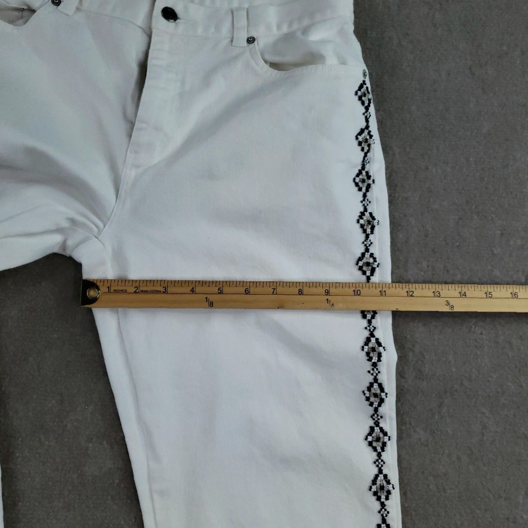 Ralph Lauren Ralph Lauren Jeans Co. Jeans Women 10 White High Rise Beaded Bootcut Shirt? Size 32" / US 10 / IT 46 - 4 Thumbnail