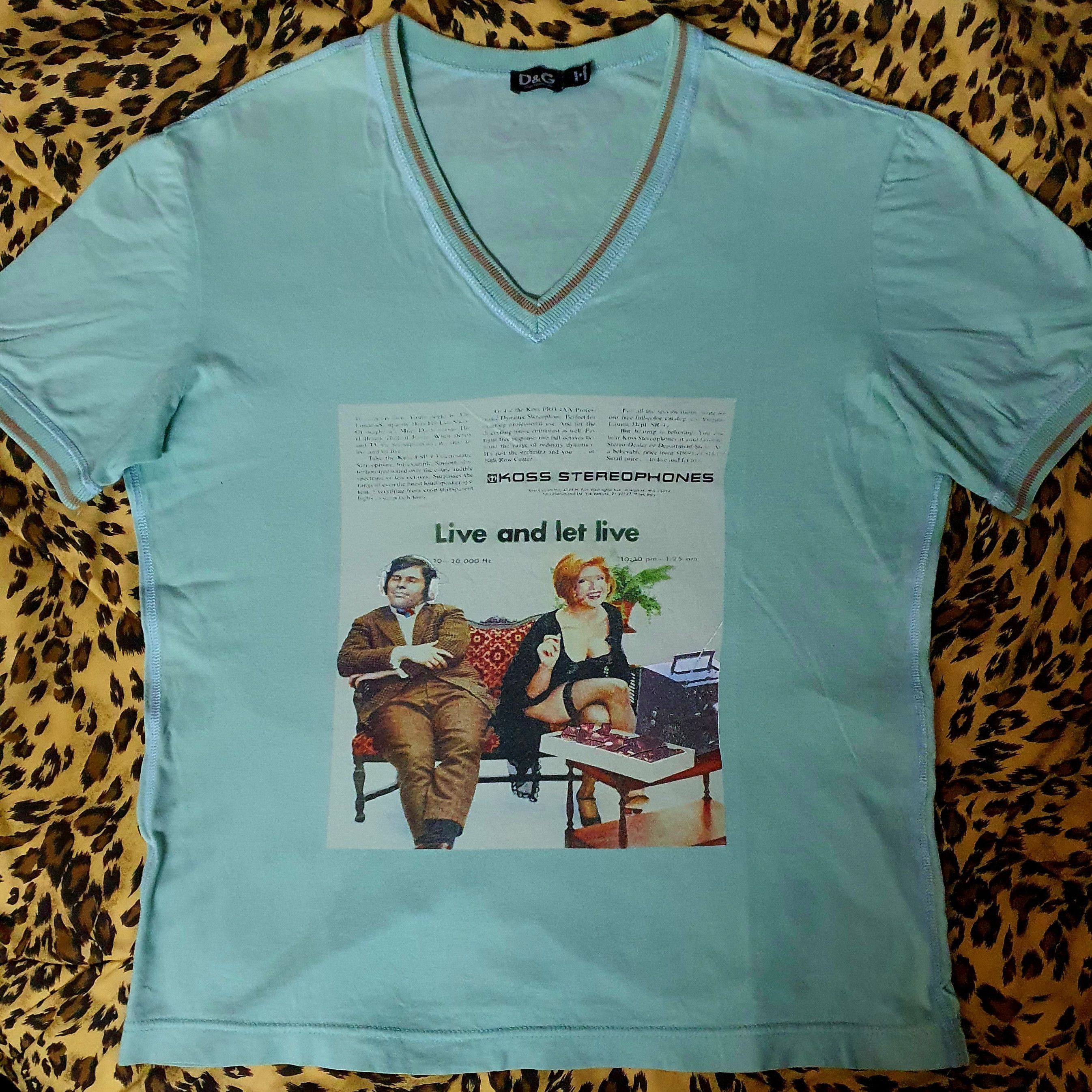 Dolce & Gabbana (D&G) Dolce & Gabbana 'Koss Stereophones' V-neck Ringer Size US S / EU 44-46 / 1 - 1 Thumbnail