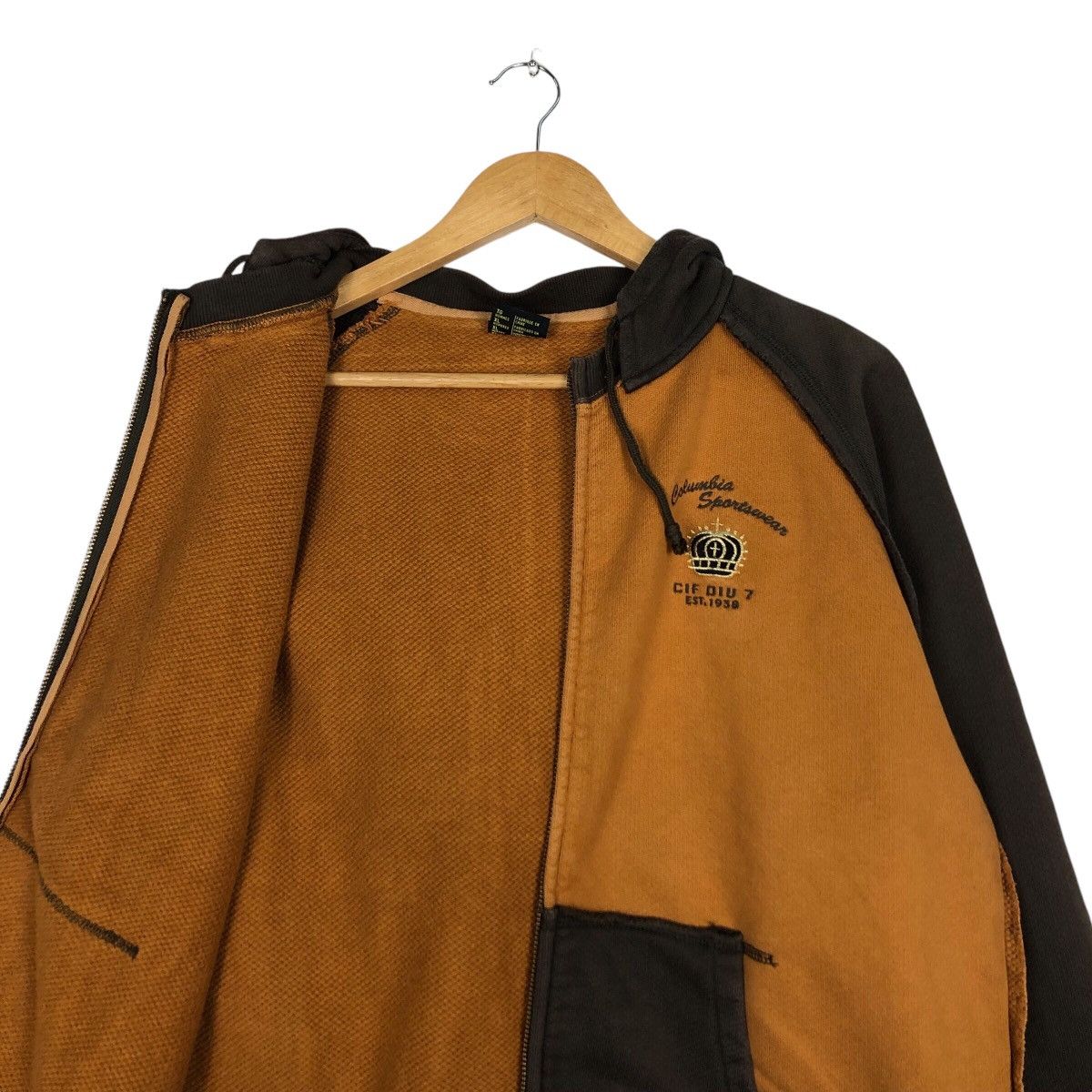 Columbia × Vintage Rare Columbia Sweater Hoodie Hiking Vintage Medium Size US M / EU 48-50 / 2 - 11 Thumbnail