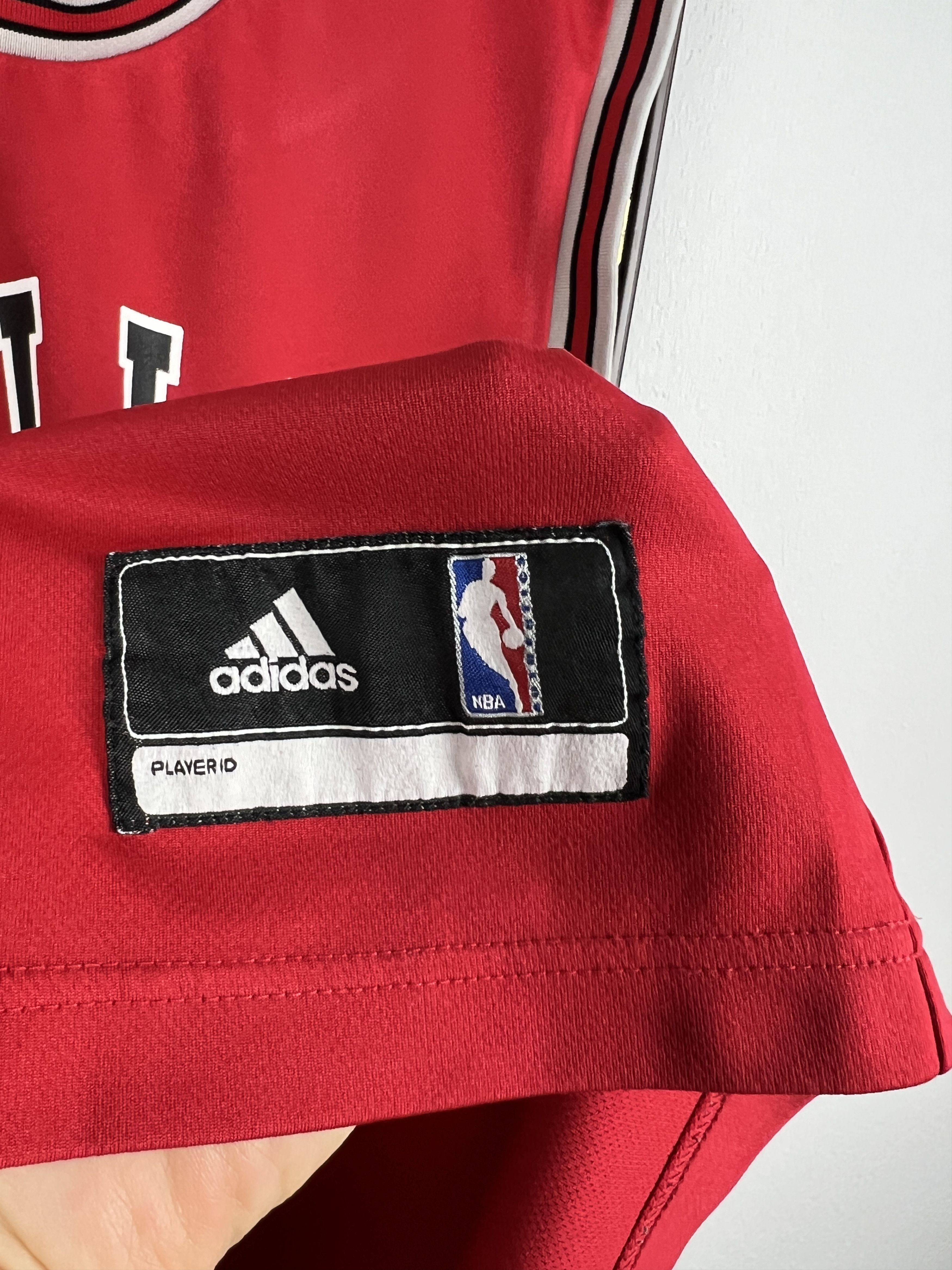 Adidas Vintage Chicago Bulls Derrick Rose #1 NBA Jersey Trikot Size US S / EU 44-46 / 1 - 5 Thumbnail