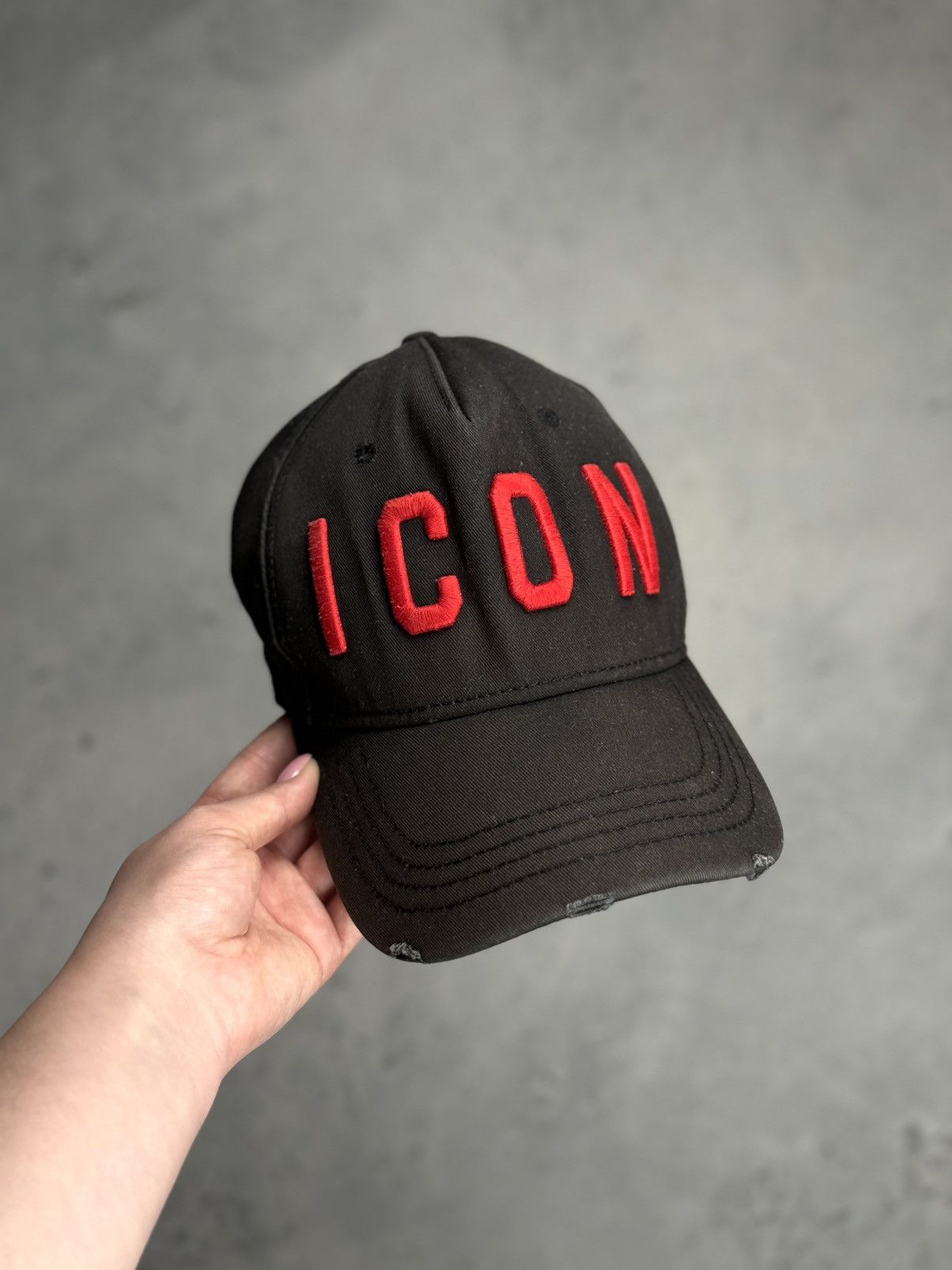 Dsquared2 Vintage Cap Dsquared2 Icon Born in Canada Faded Black Hat Size ONE SIZE - 1 Thumbnail