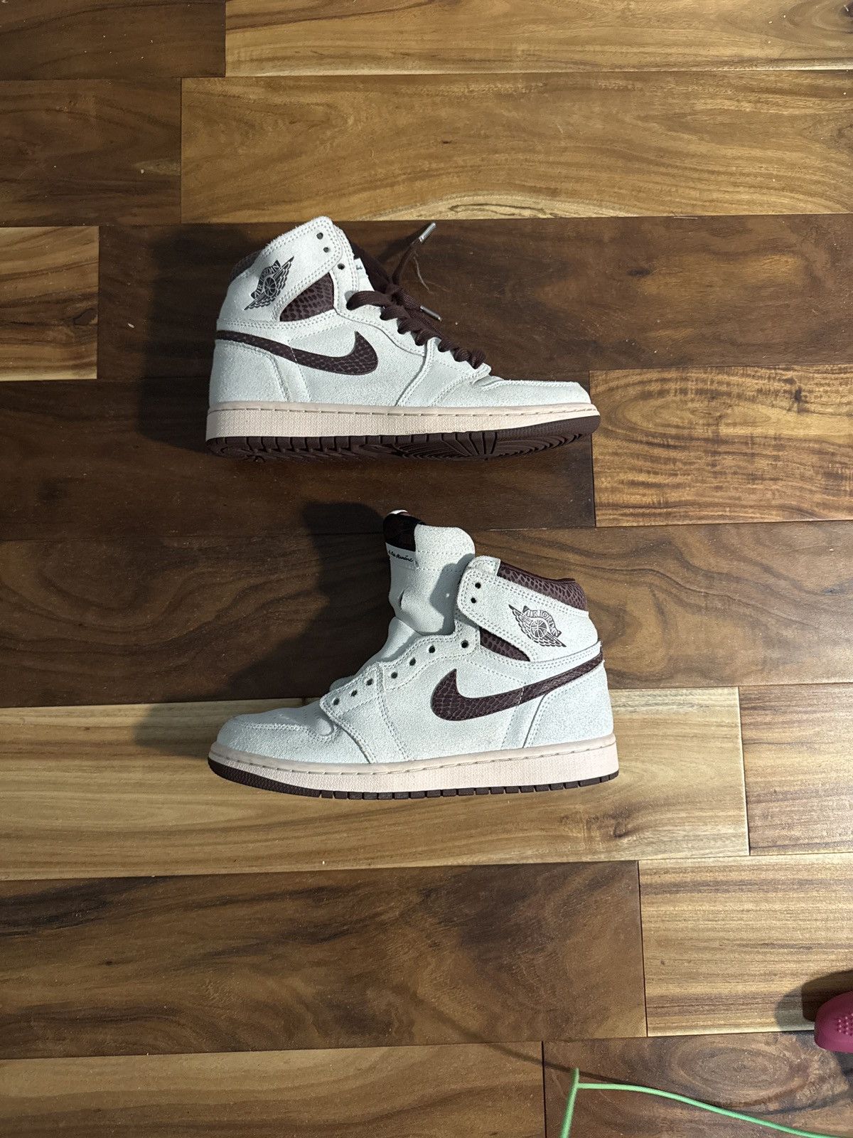 A Ma Maniere × Jordan Brand × Nike Air Jordan 1 Retro High OG SP A Ma Maniére Size US 7 / EU 40 - 2 Thumbnail