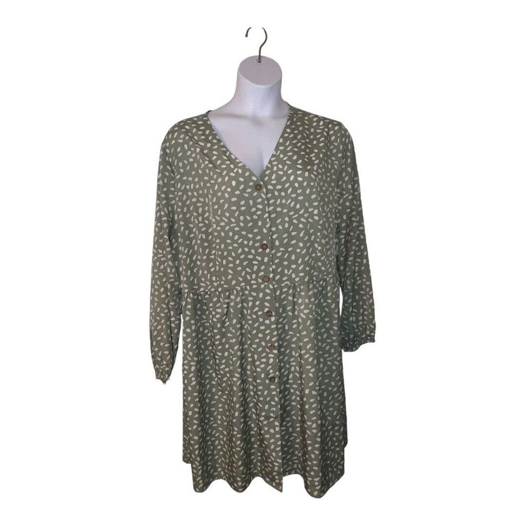 Shein shein curve pale green and white 3xl dress Size 3XL / US 20-22 - 1 Thumbnail