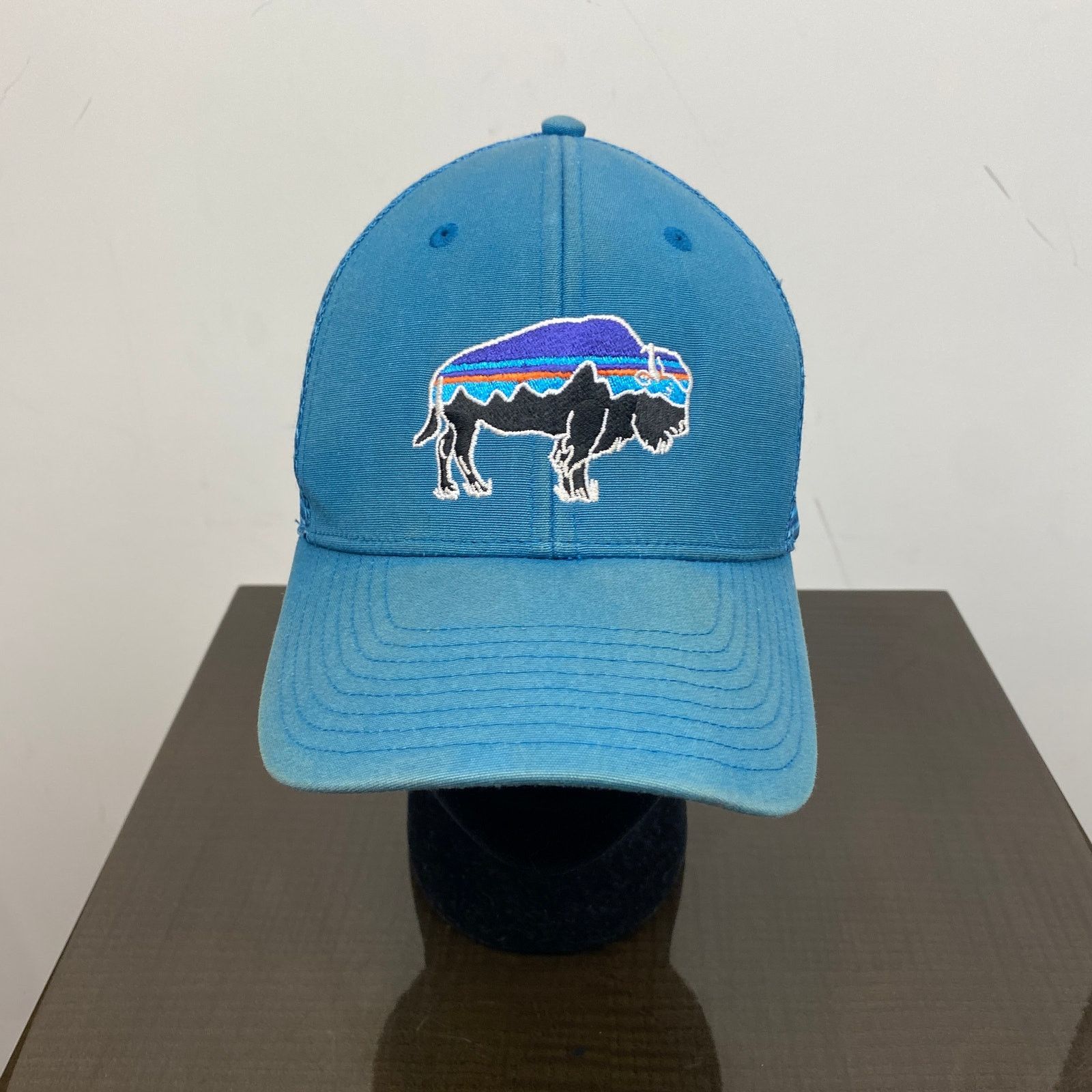 Patagonia Patagonia Fitz Roy Bison Mesh Trucker Hat Snapback Size ONE SIZE - 2 Thumbnail