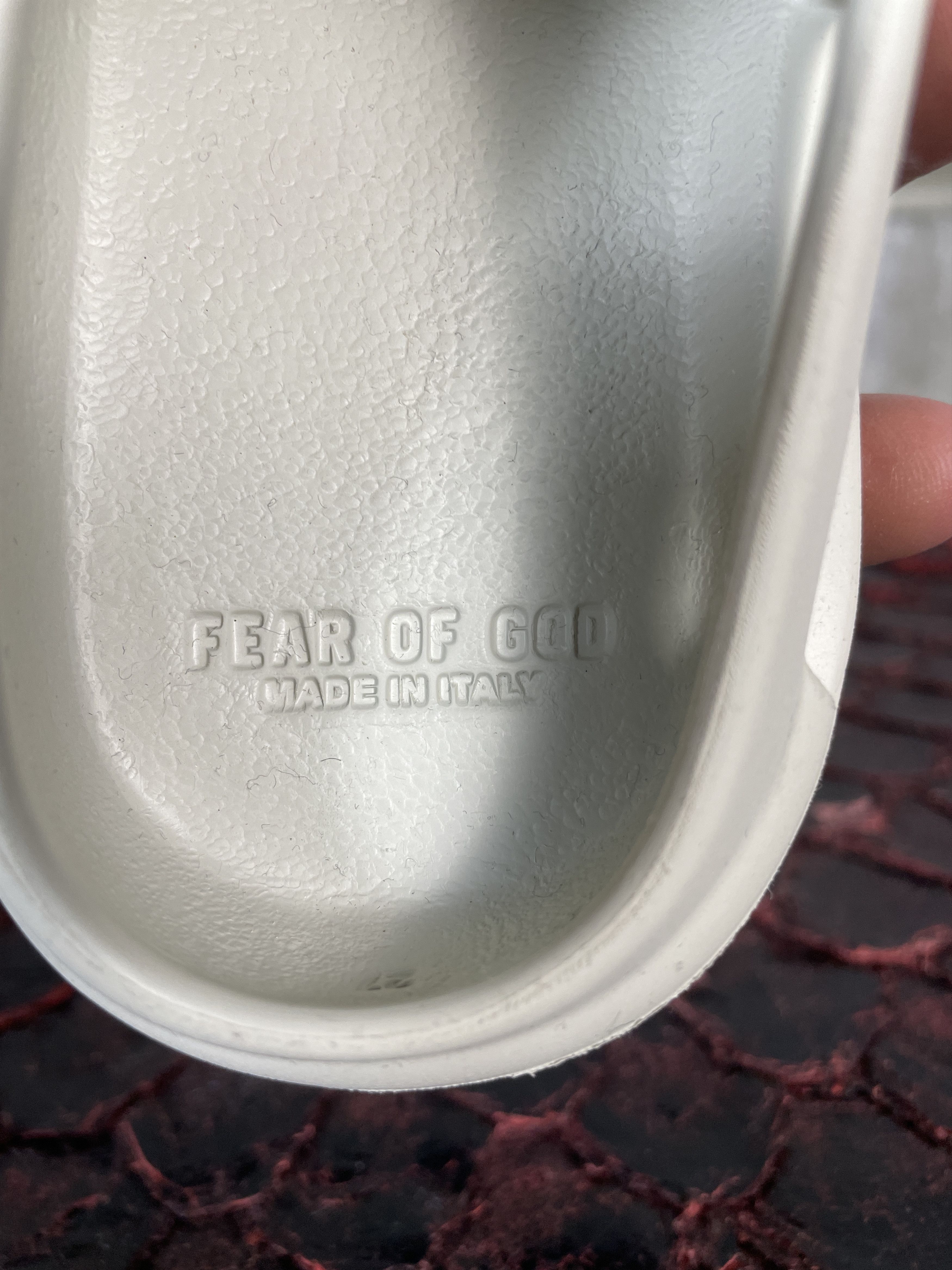 Fear of God Fear of God The California Slides 'Cement' Kids Size 27 Size US 4 / IT 34 - 9 Thumbnail